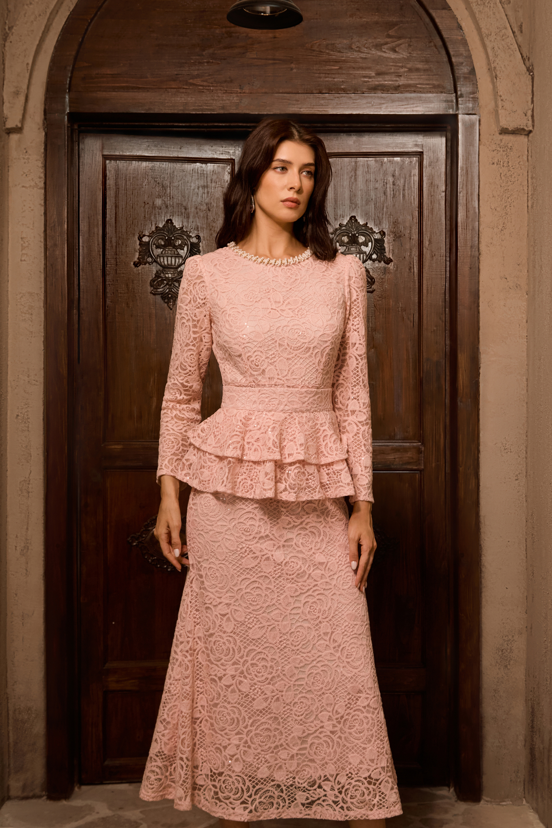 Only Fantasy Pink Embroidered Lace Ruffled Midi Dress-purelyfable