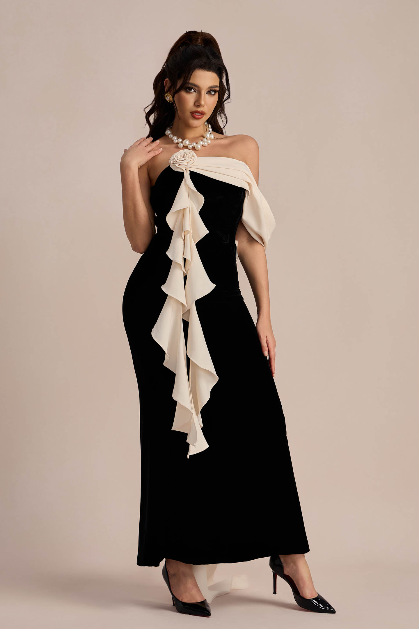 Ophelia Strapless Ribbon Maxi Dress-purelyfable