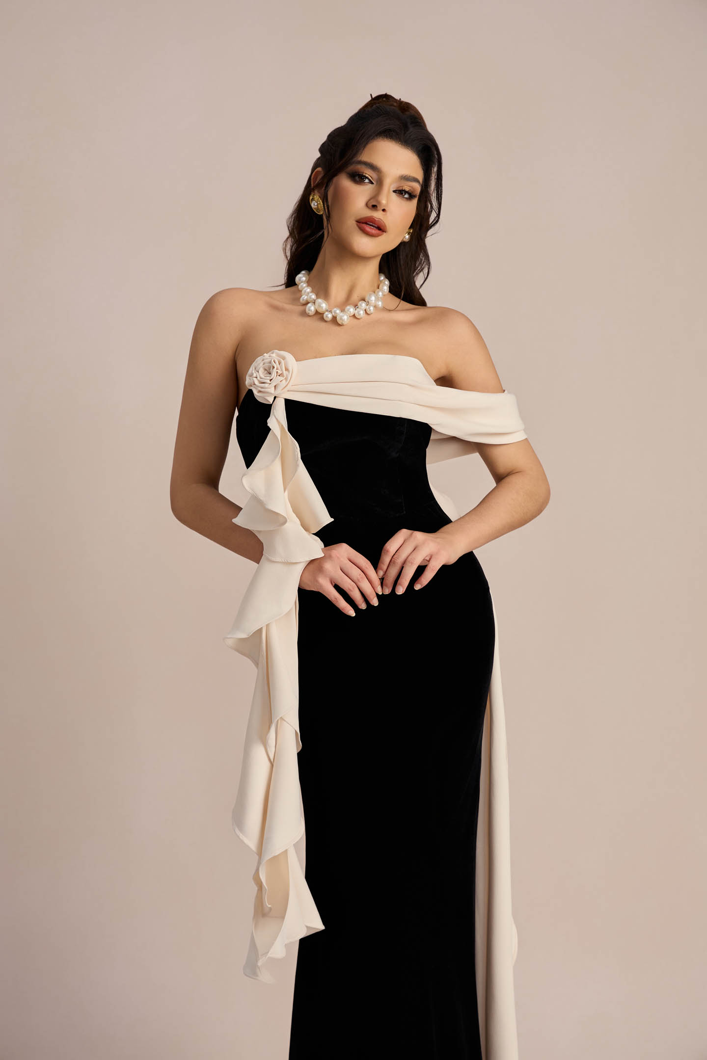 Ophelia Strapless Ribbon Maxi Dress-purelyfable