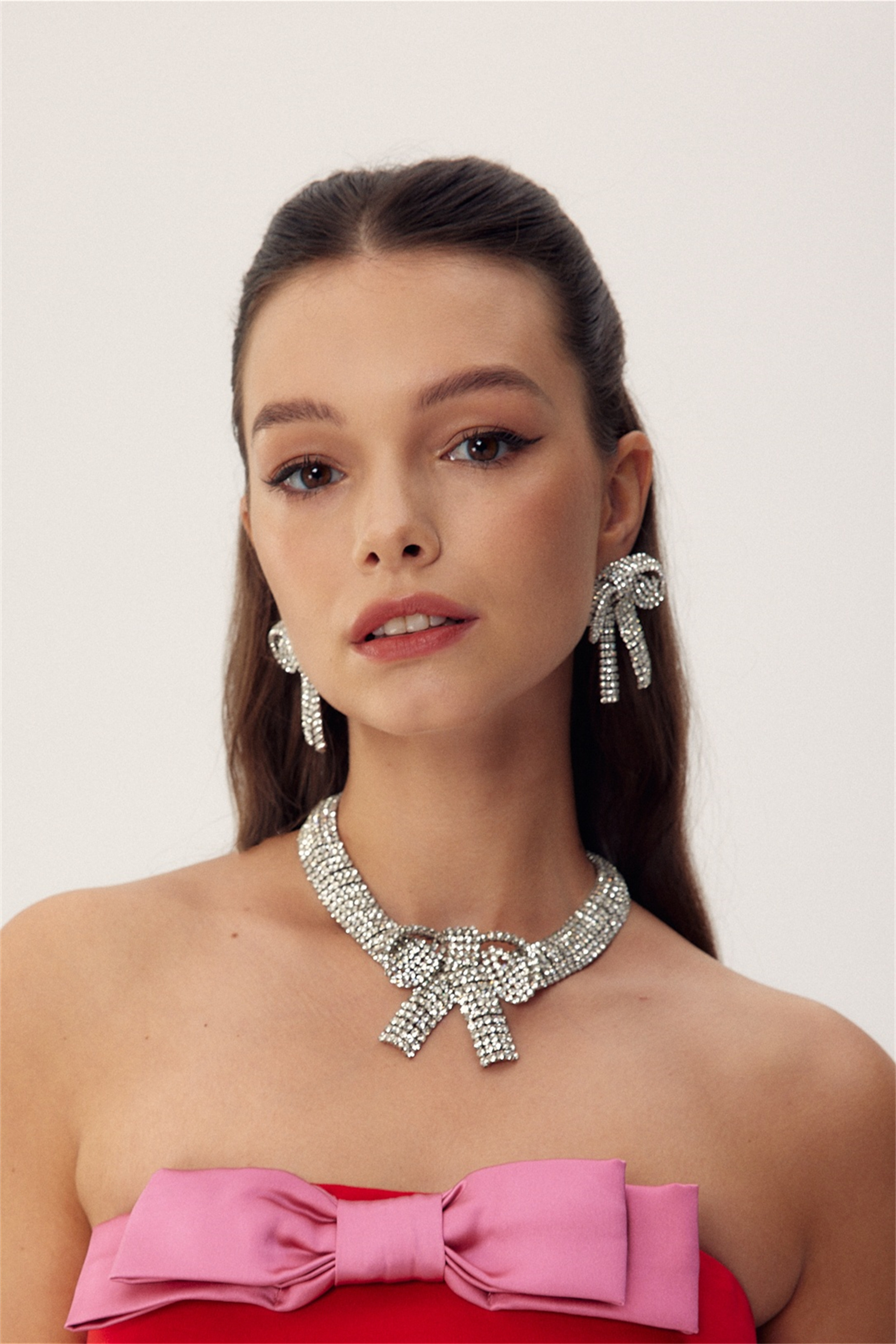 Crystal Embellished Bowknot Necklace-purelyfable