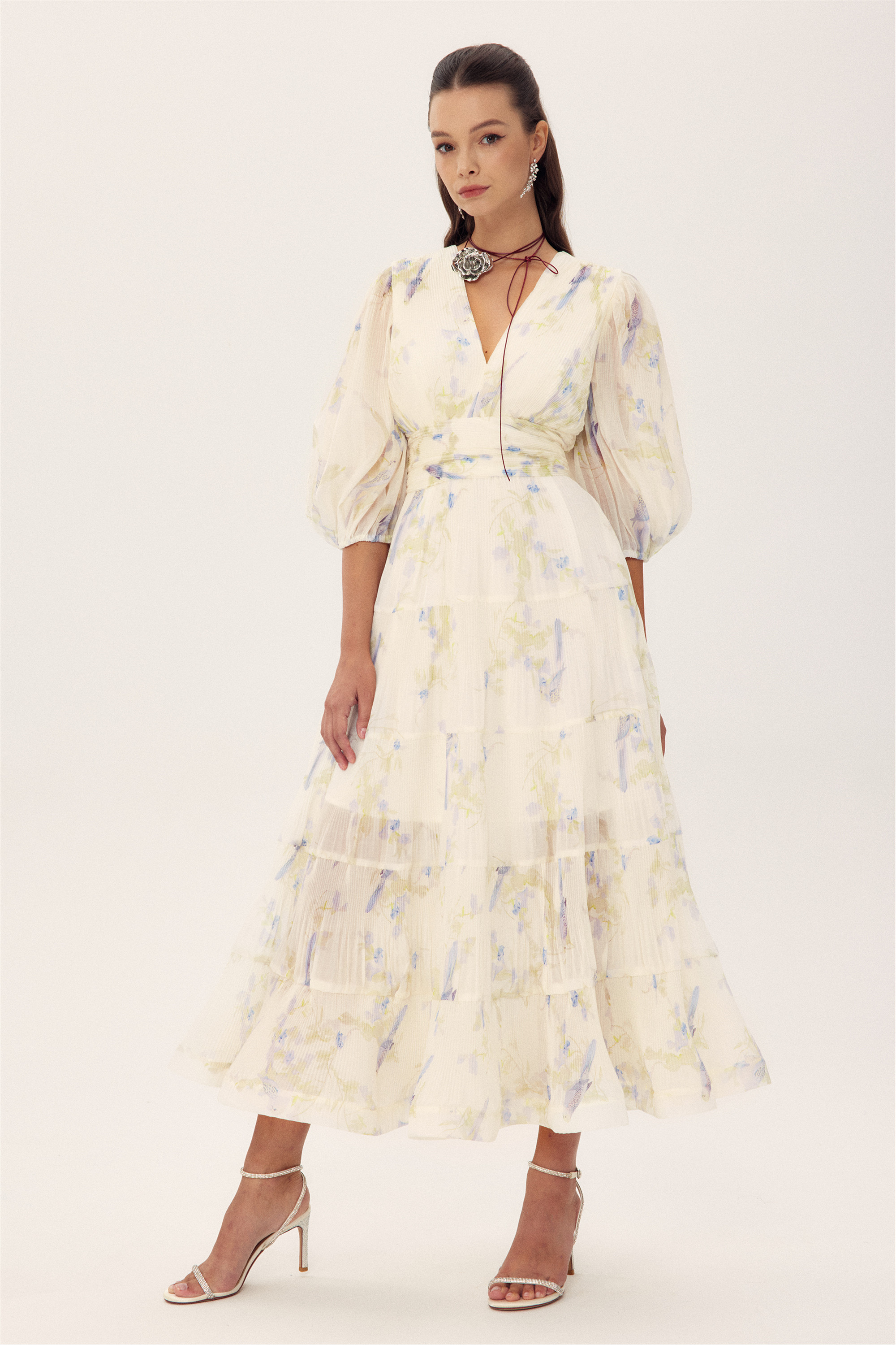 Stephanie Birds Printed V-neck Midi Dress-purelyfable
