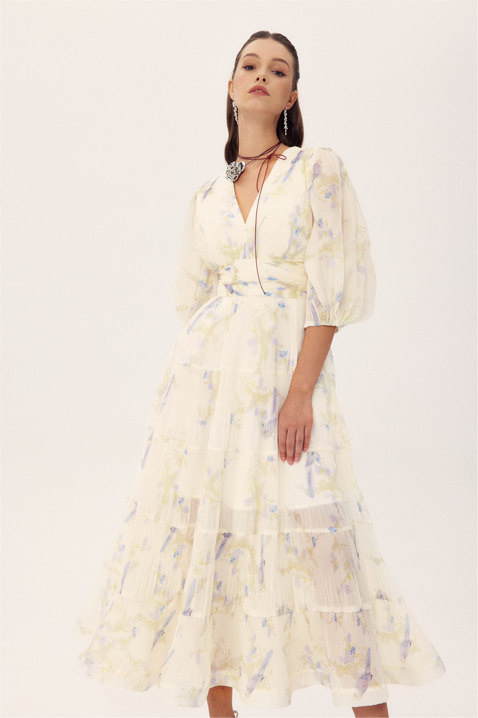 Stephanie Birds Printed V-neck Midi Dress-purelyfable