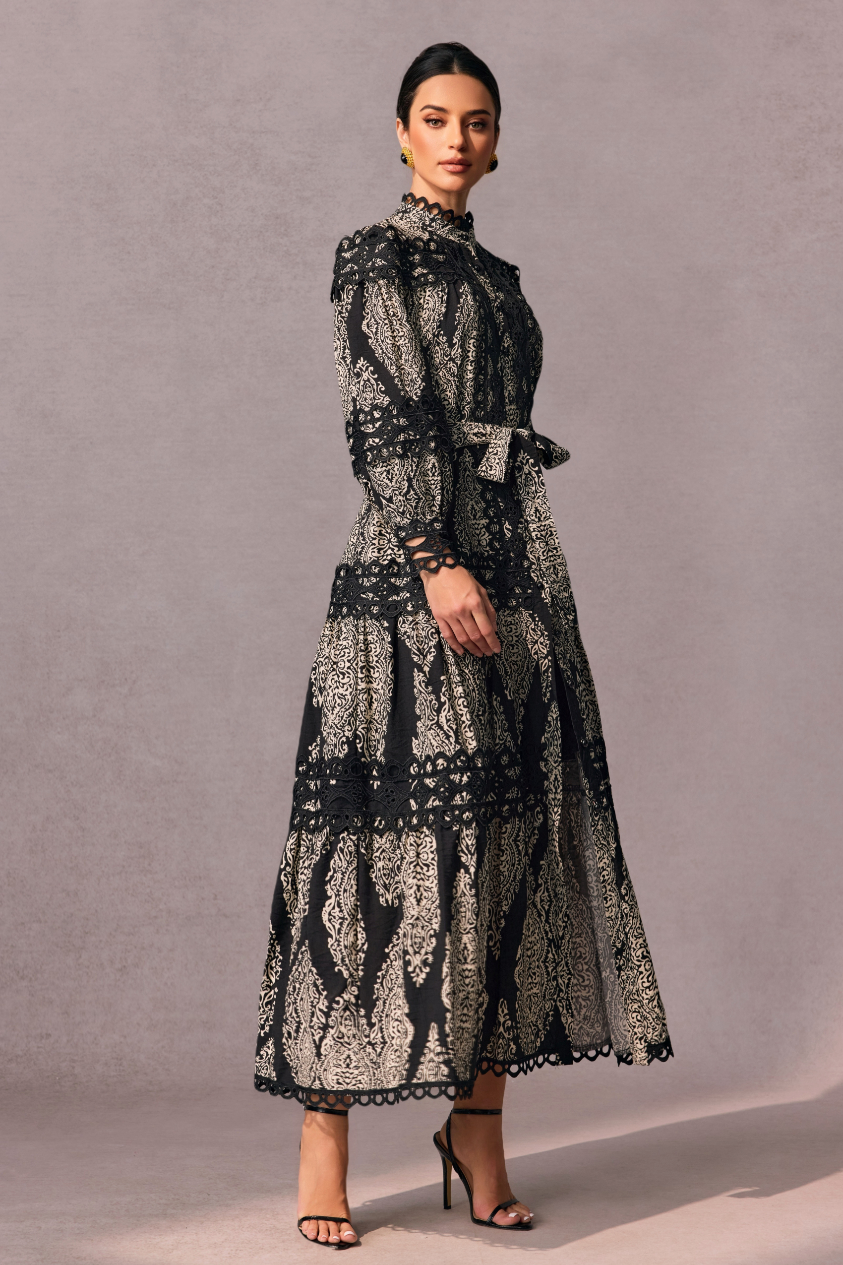 Ophelia Printed Lace Trim Maxi Dress-purelyfable