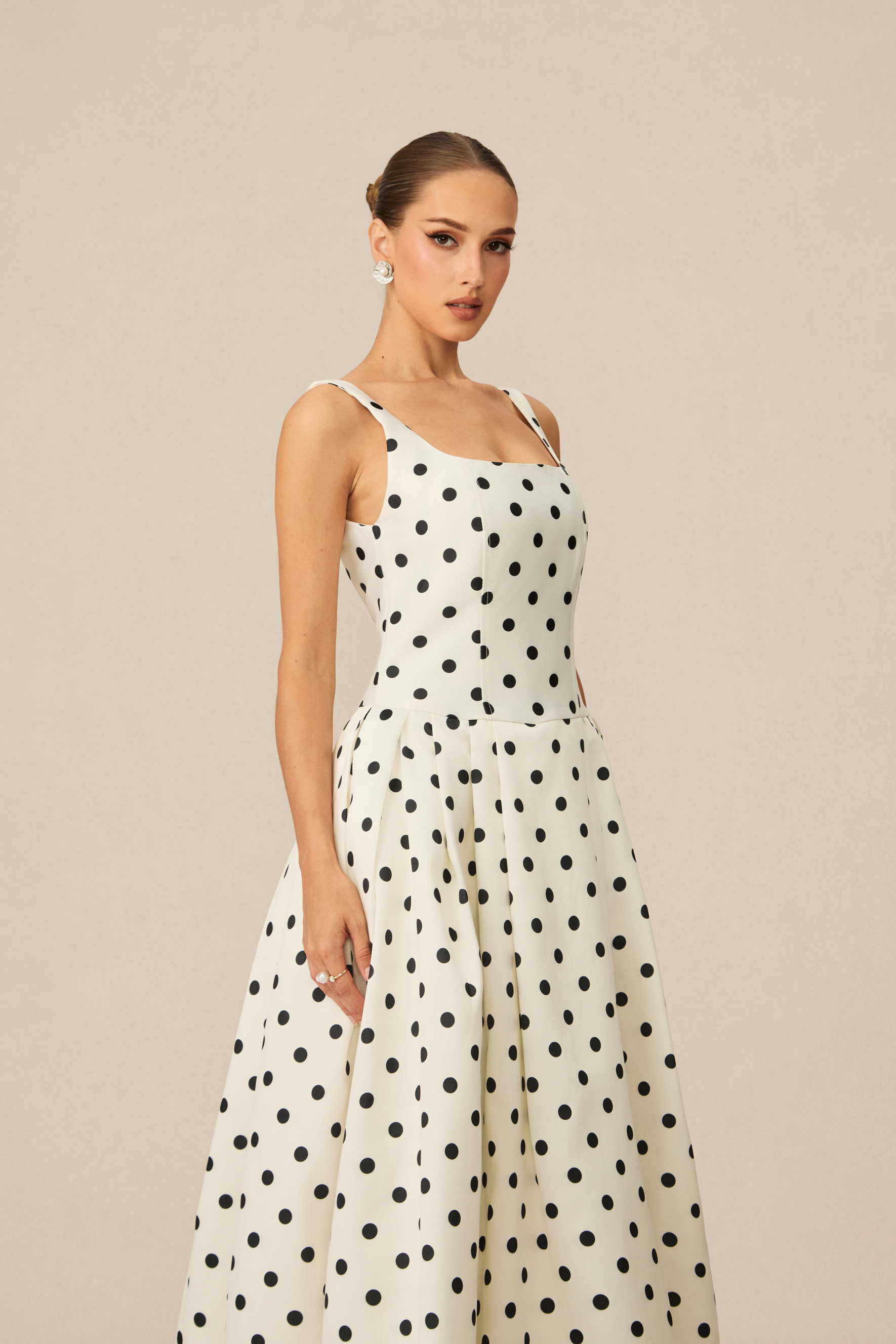 Marvelously Adorable White Polka Dots Maxi Dress-purelyfable