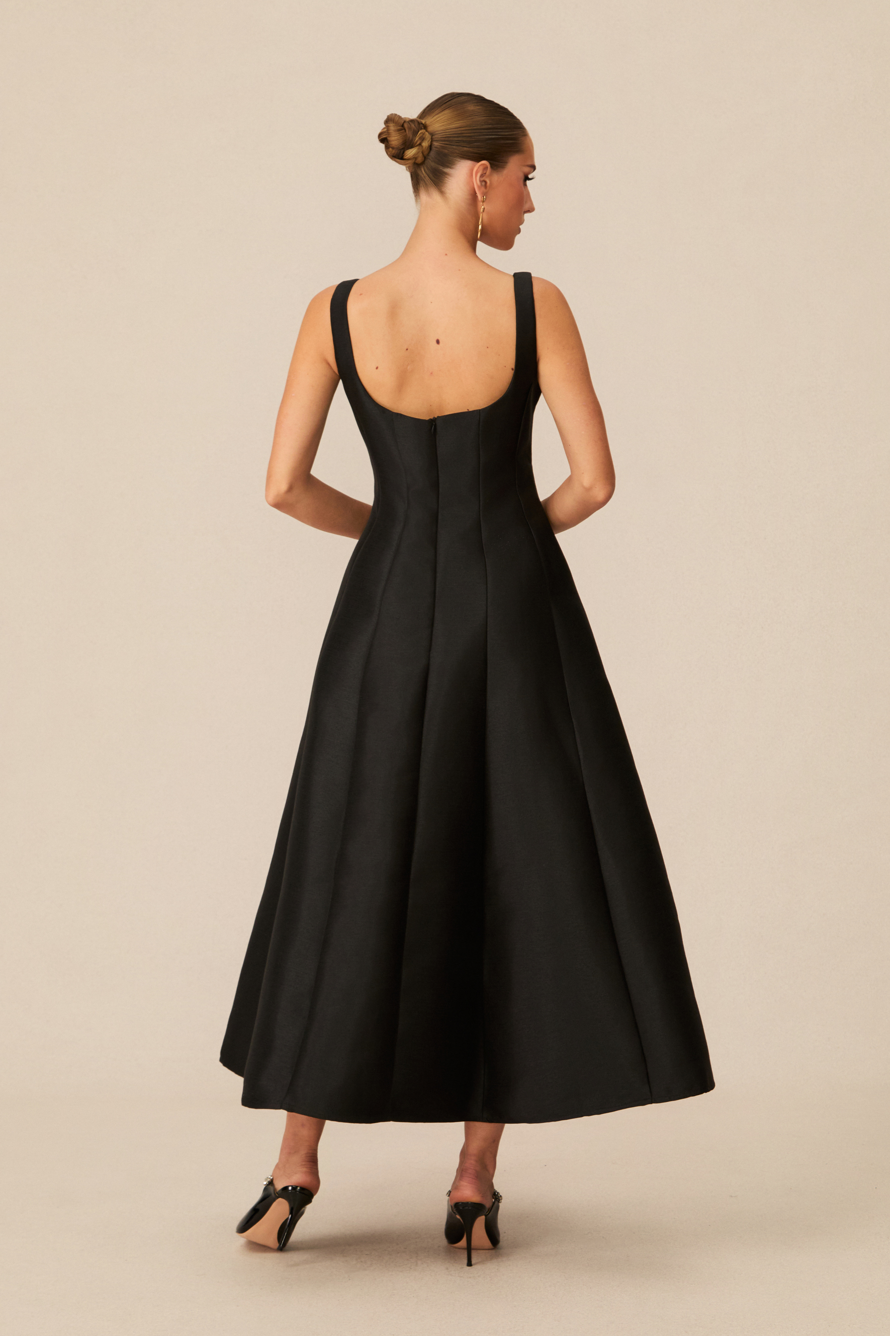 Elegant Mood Black Embellished Square Neck Midi Dress-purelyfable