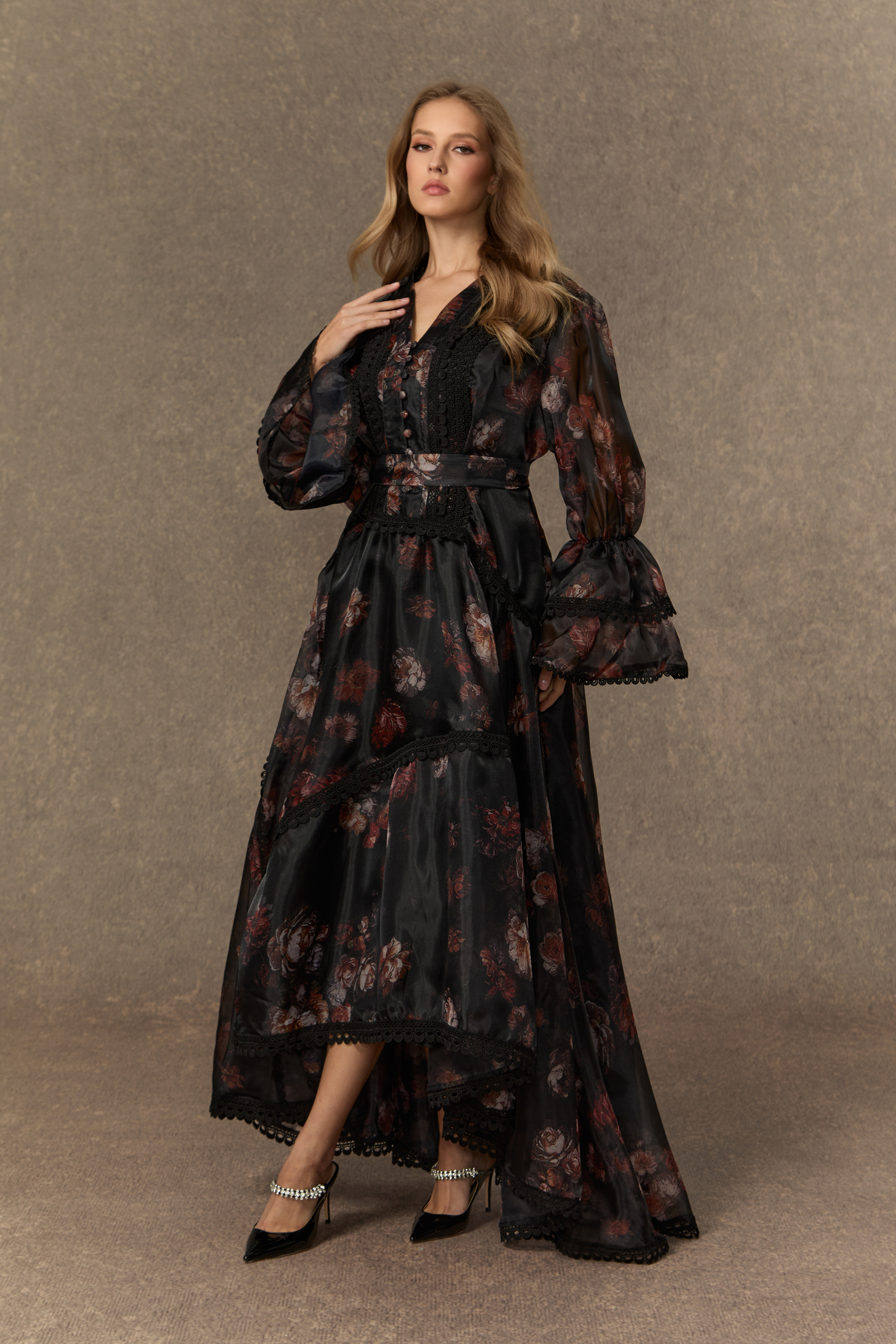 Comfort Zone Black Floral Lace Trimmed Maxi Dress-purelyfable