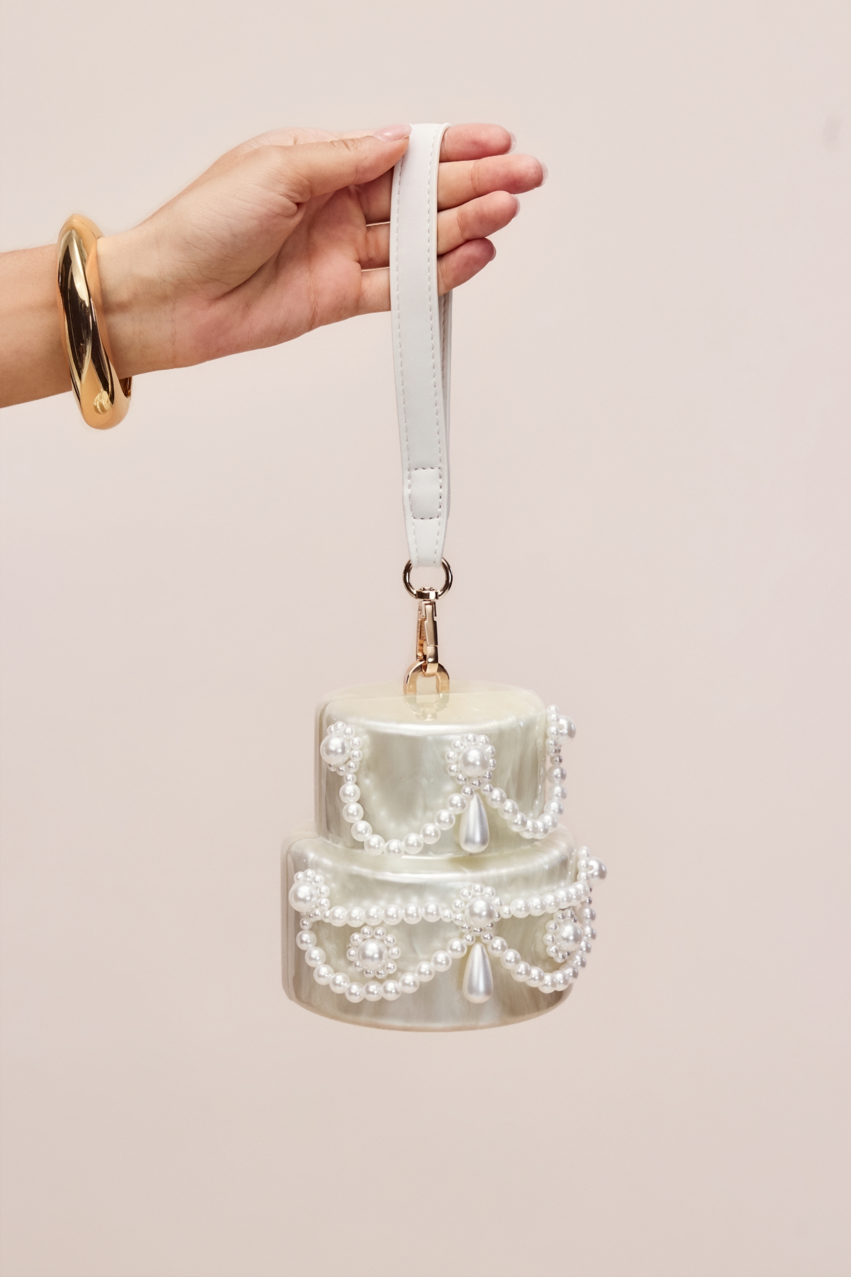 Pearl Embellished Cake Clutch-purelyfable