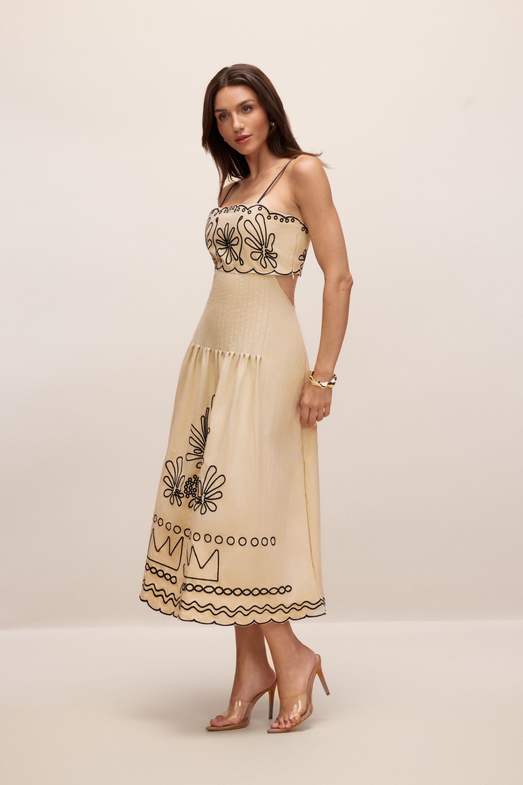 Caroline Abstract Embroidery Midi Dress-purelyfable