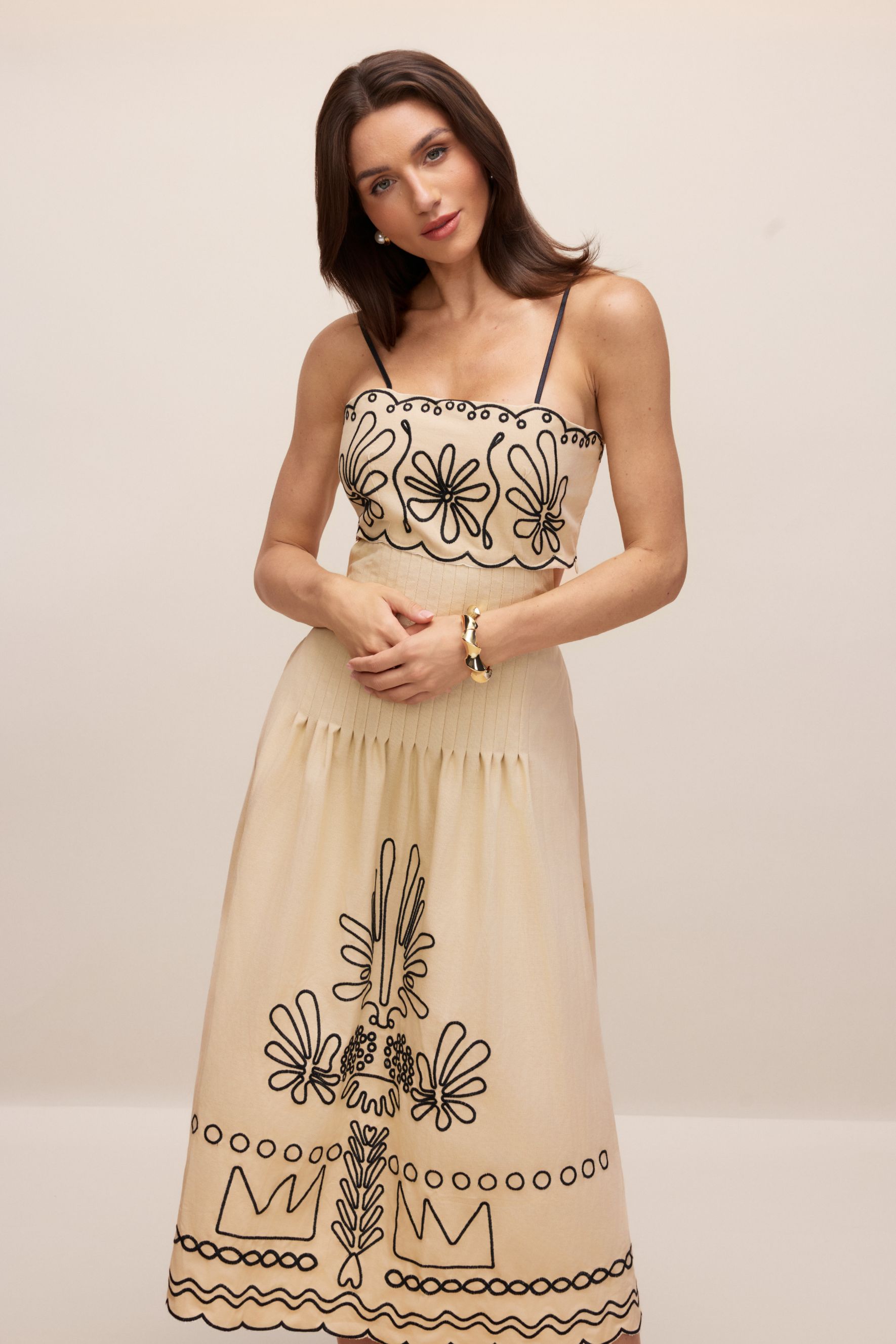 Caroline Abstract Embroidery Midi Dress-purelyfable