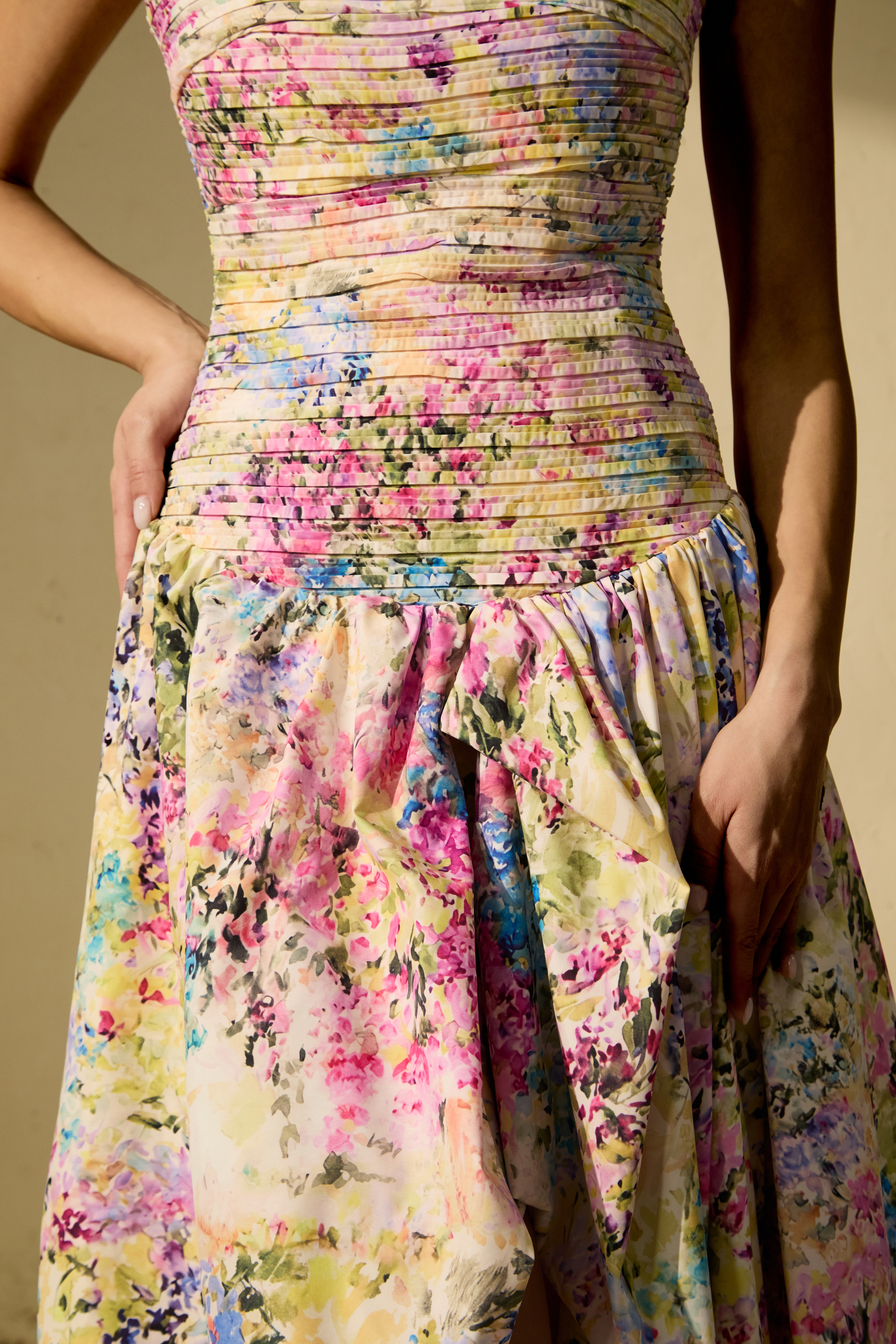 Belle Of The Hour Multi Floral Print Bubble Hem Maxi Dress-purelyfable