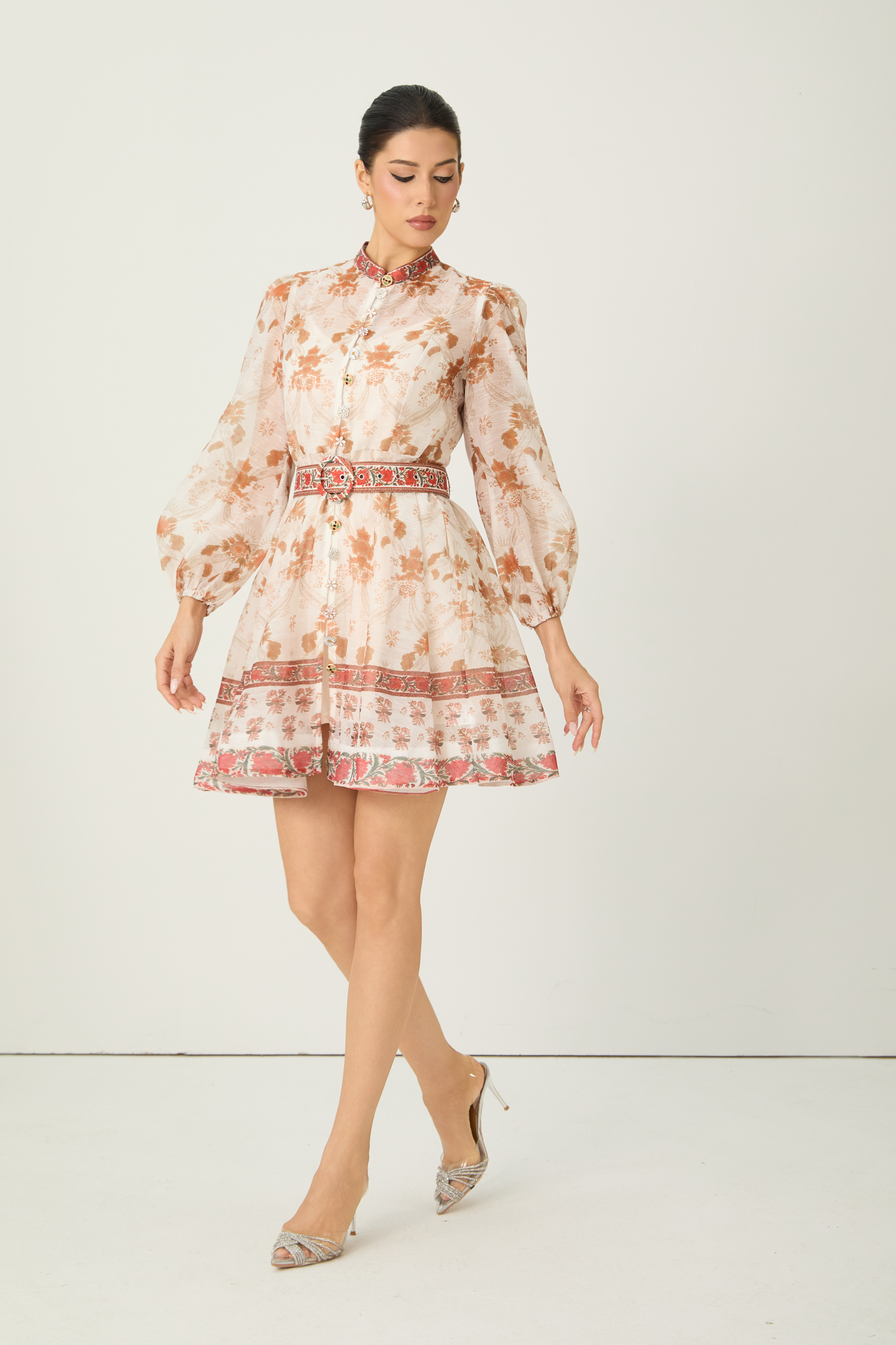 Confident Sensation Beige Balloon Sleeve Floral Print Mini Dress-purelyfable