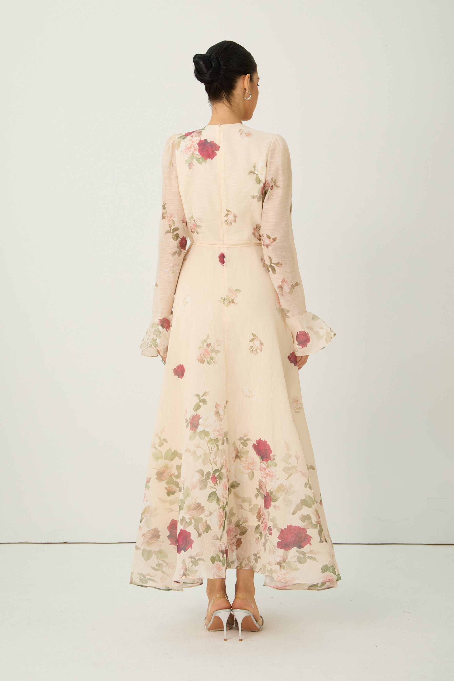 Romantic Marvel Apricot Floral Applique Ruffle Cuff Maxi Dress-purelyfable