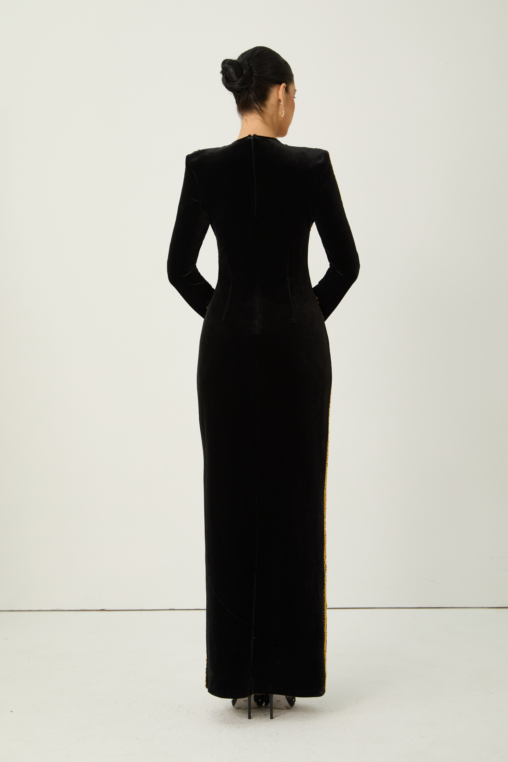 Dramatic Stunner Black Sequin Trim Crystal BroochÂ Velvet Maxi Dress-purelyfable