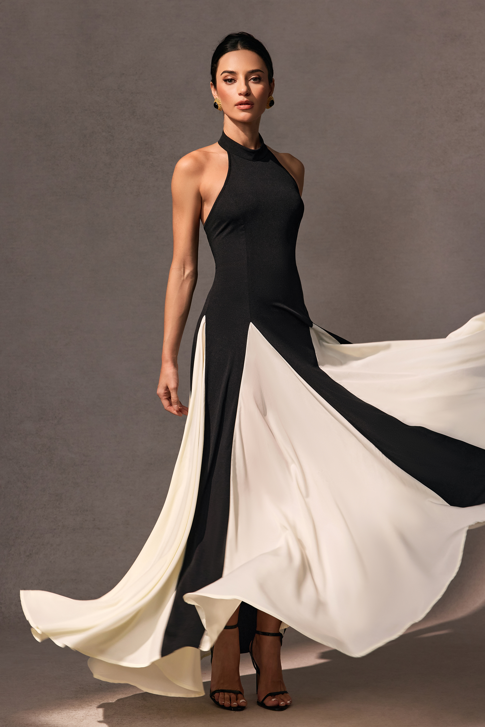 Anna Halter Neck Contrast Panel Maxi Dress-purelyfable