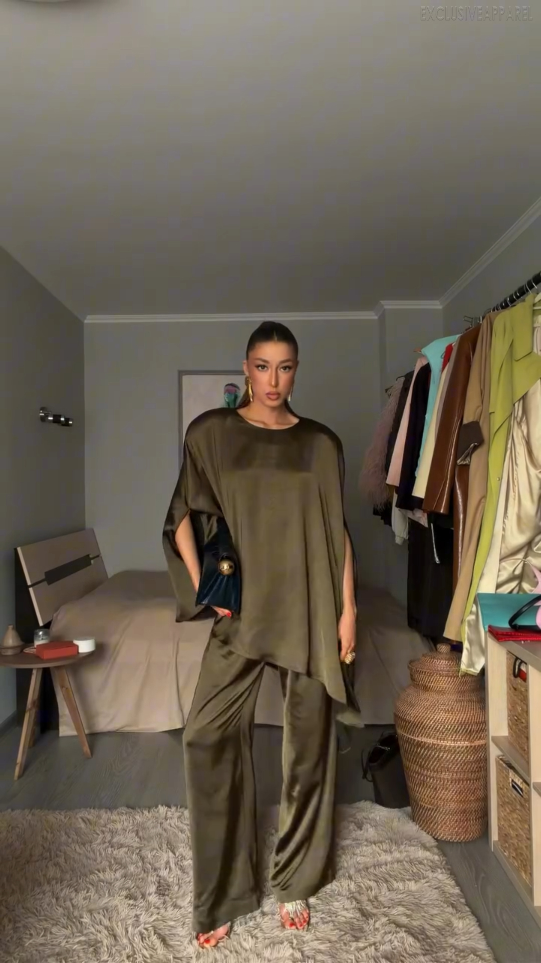 Brielle Dark Green Cape Sleeve Wide-Leg Pants Set