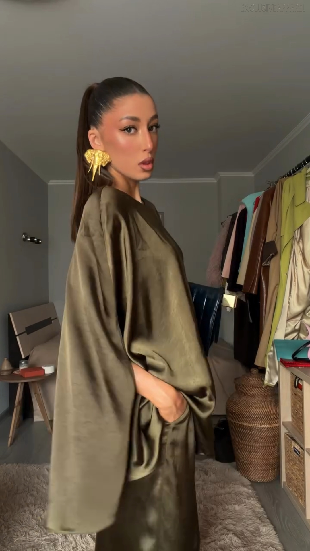 Brielle Dark Green Cape Sleeve Wide-Leg Pants Set
