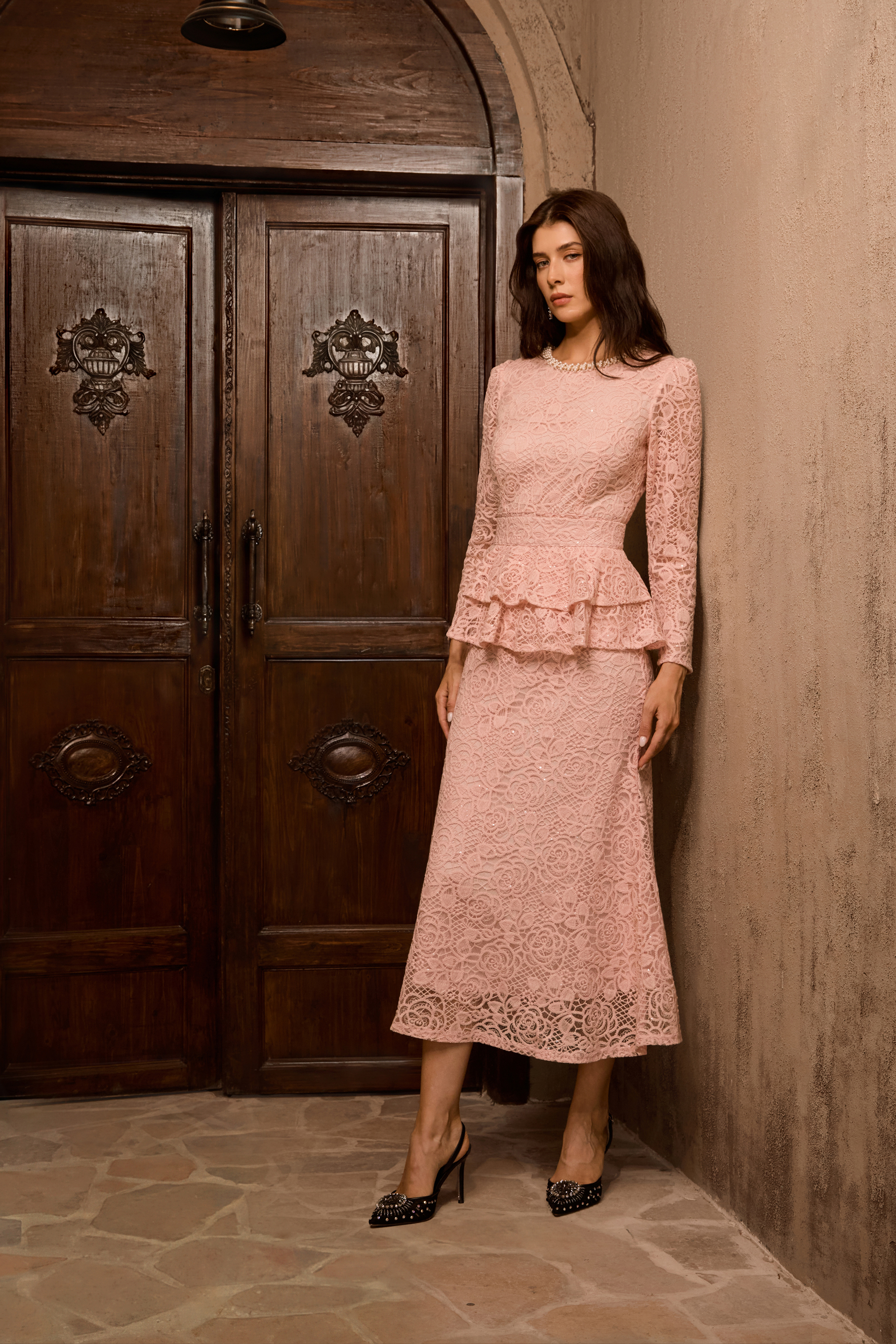 Only Fantasy Pink Embroidered Lace Ruffled Midi Dress-purelyfable