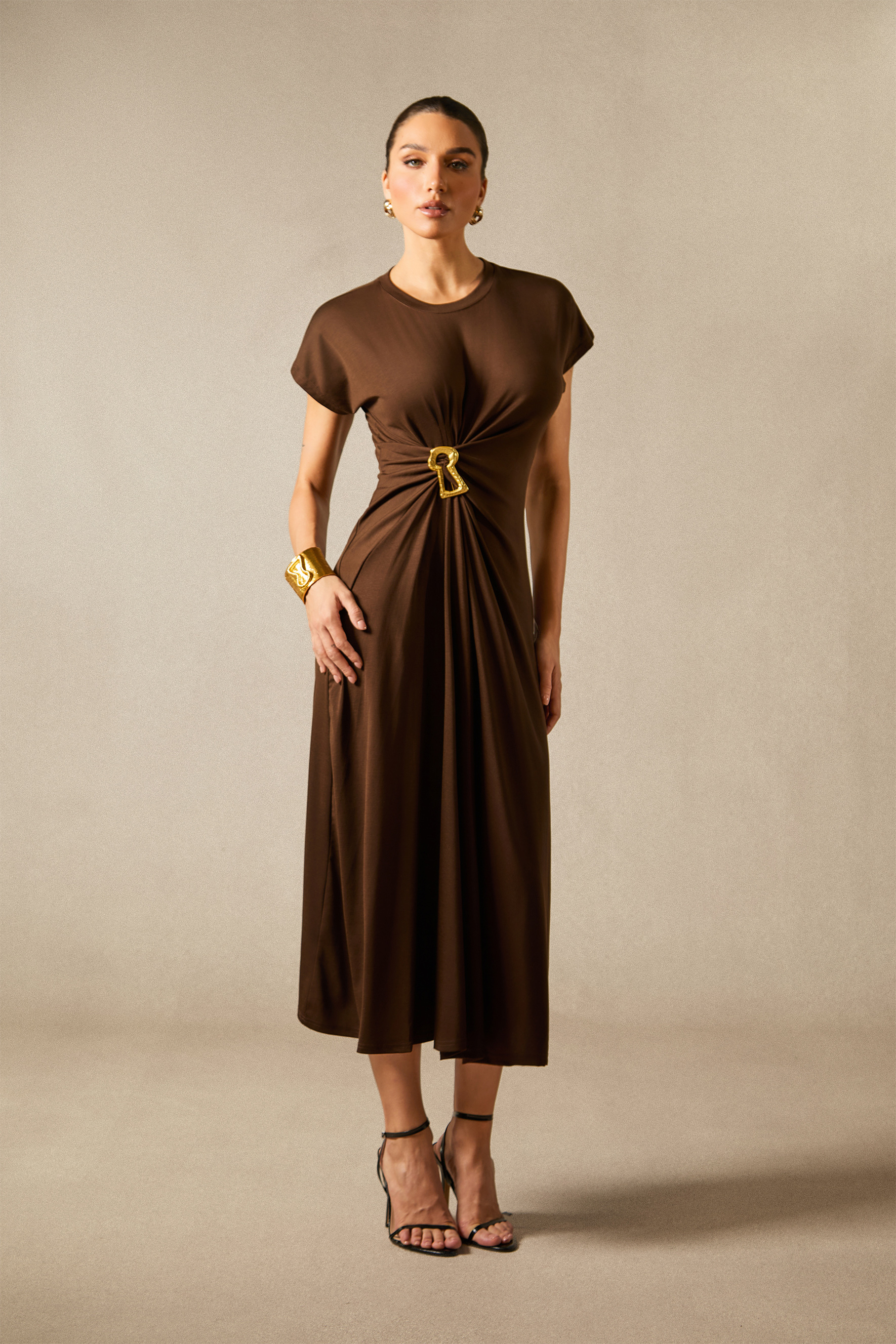 Bonnie Short Sleeve Keyhole Detail Midi Dress-purelyfable