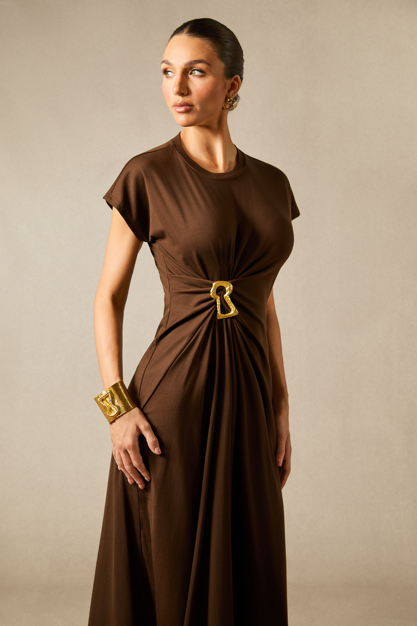 Bonnie Short Sleeve Keyhole Detail Midi Dress-purelyfable