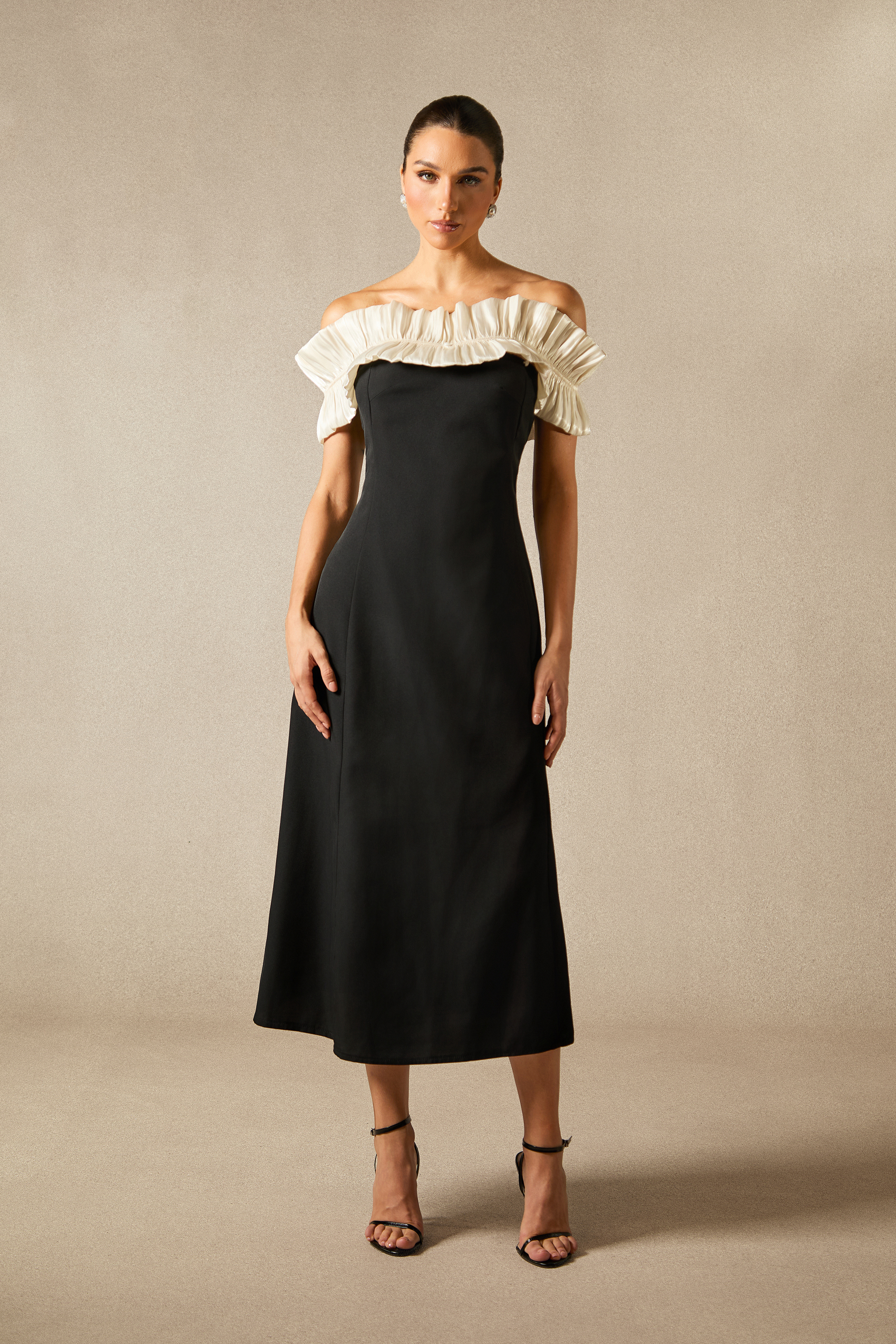 Bonnie Off Shoulder Ruffle Maxi Dress-purelyfable