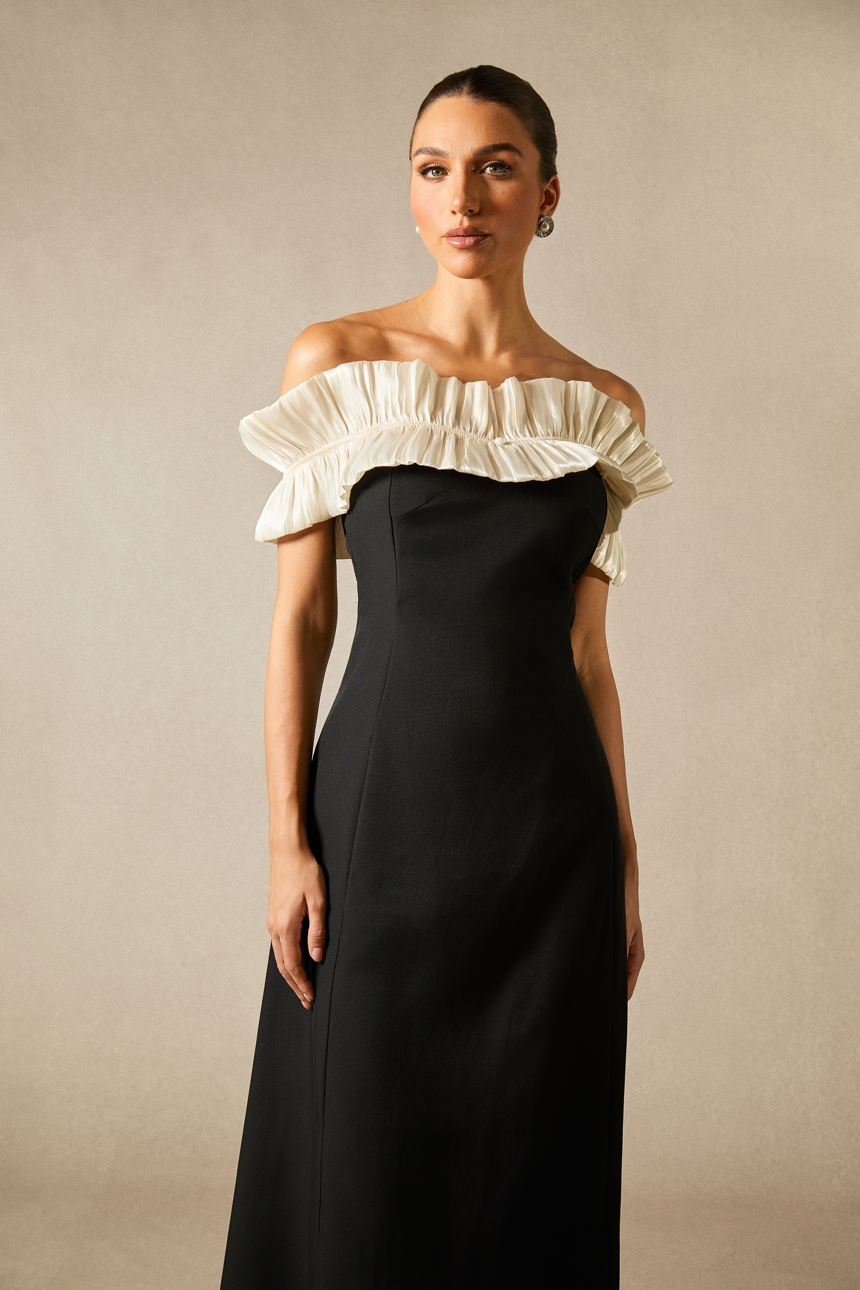Bonnie Off Shoulder Ruffle Maxi Dress-purelyfable