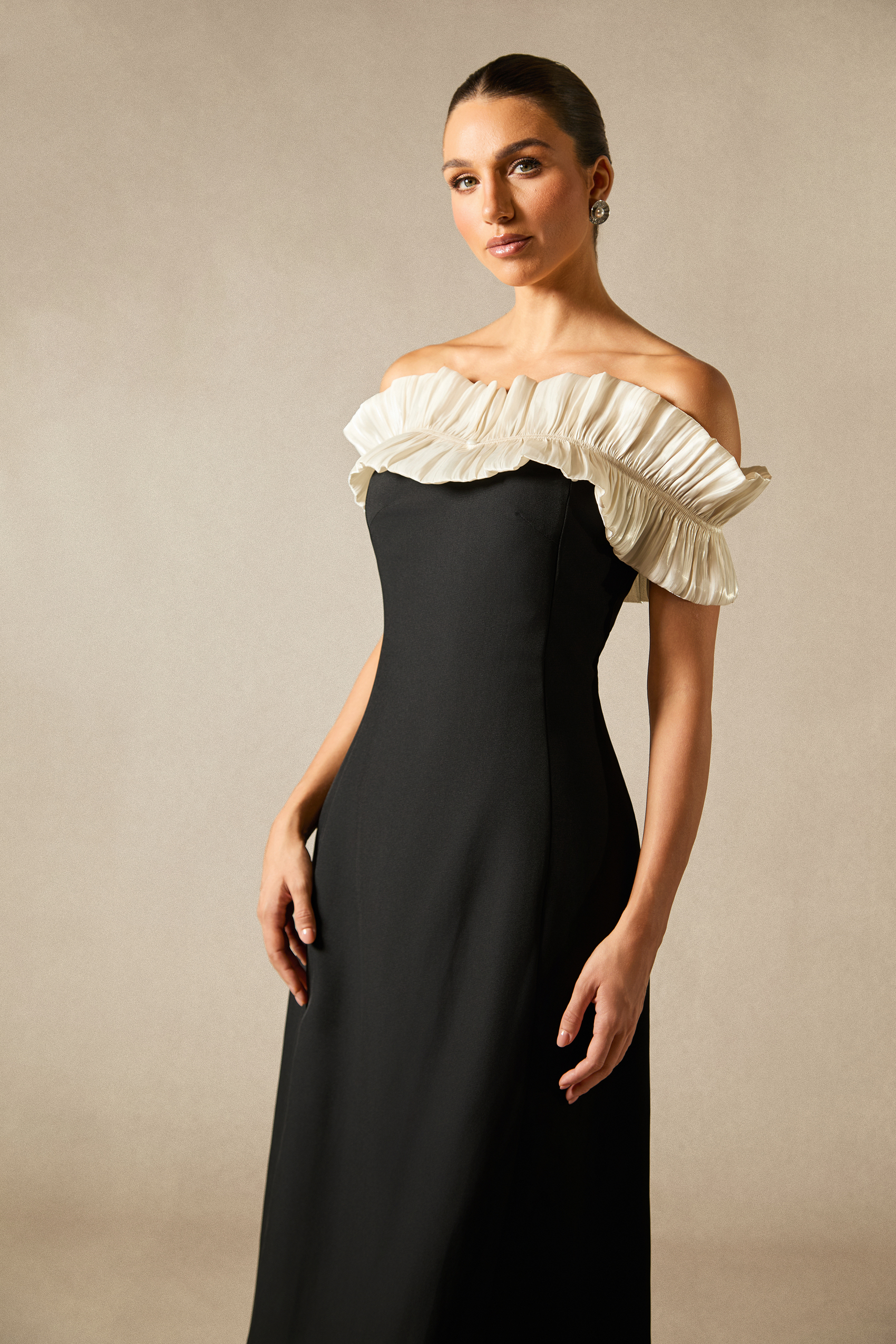 Bonnie Off Shoulder Ruffle Maxi Dress-purelyfable