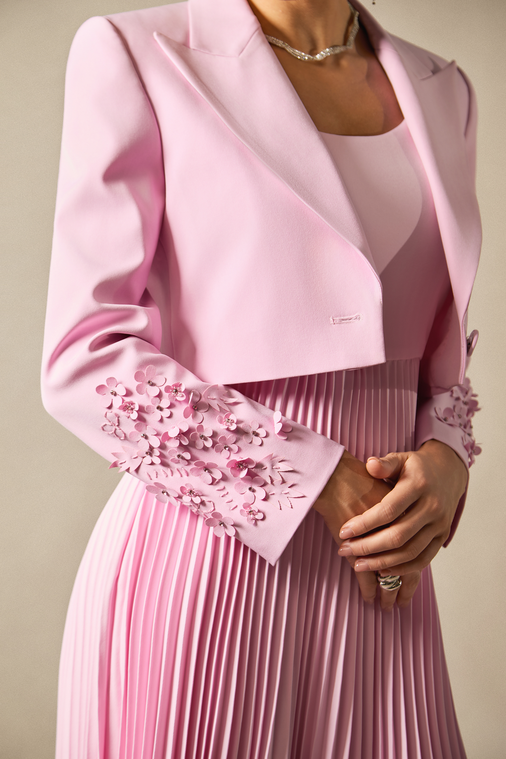 Daisy Floral Cuff Blazer & Pleated Dress Set-purelyfable