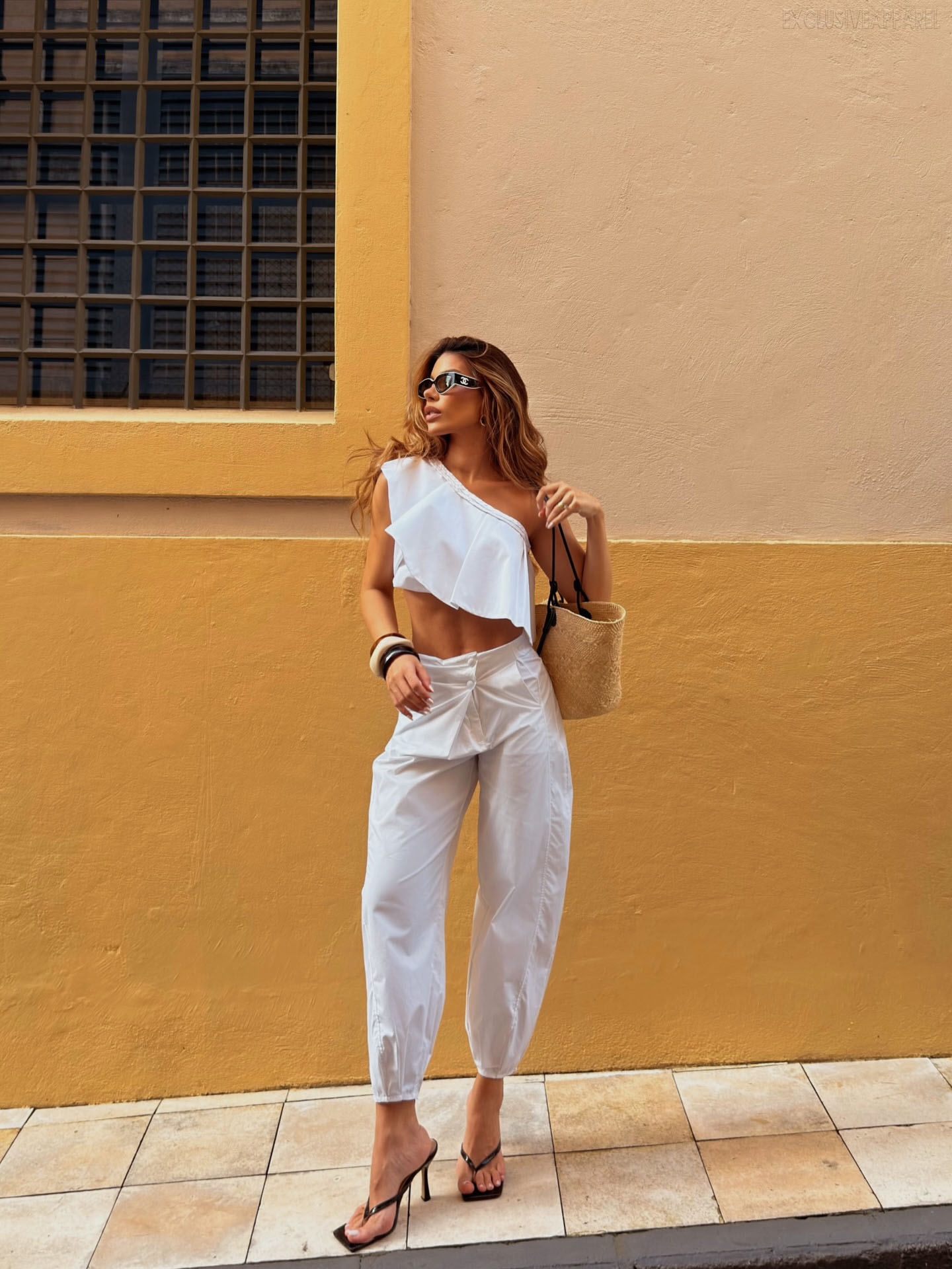 Ariana White Asymmetric Short High-Waist Pants Set