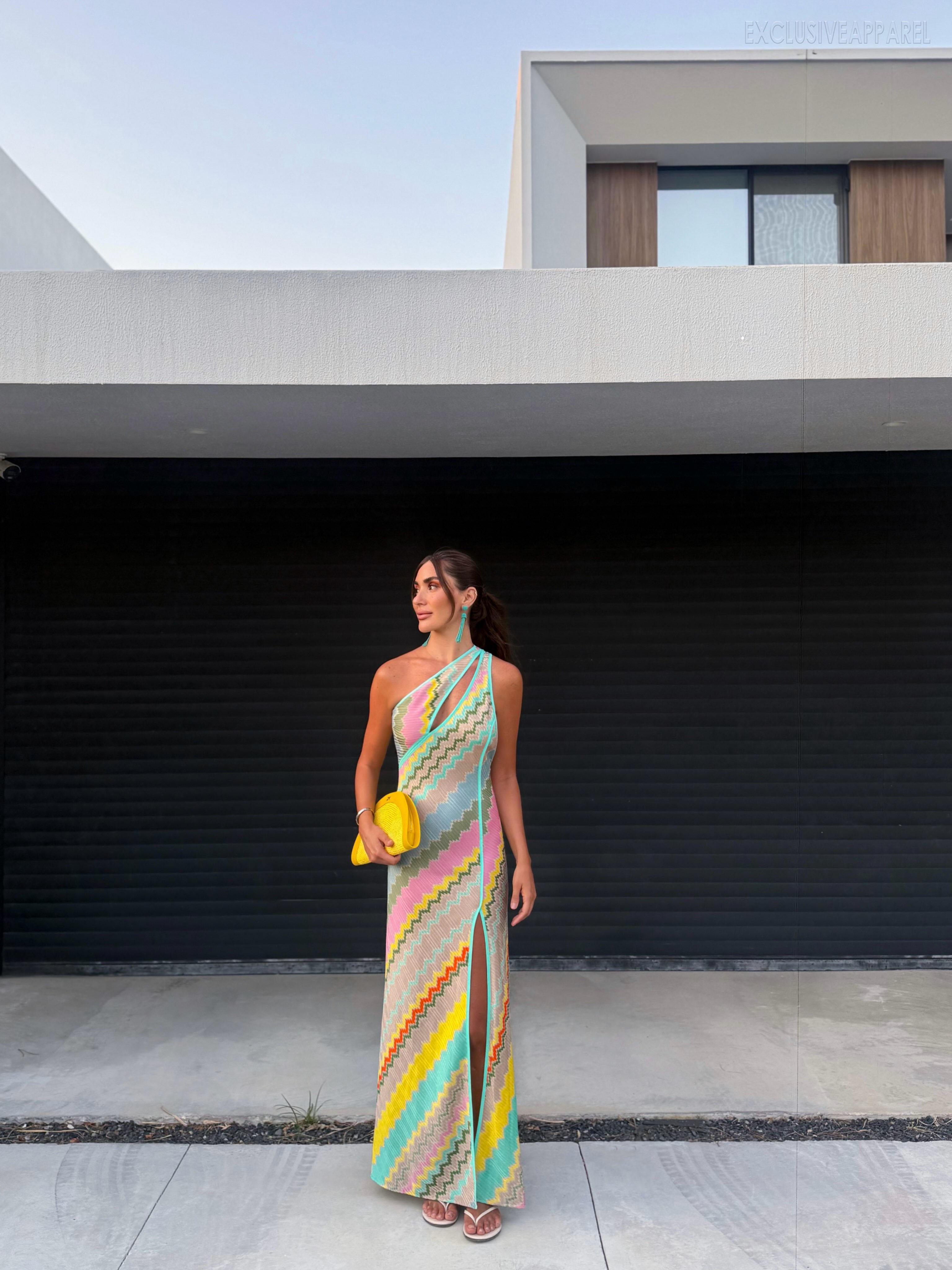 Harper Colorful Single-Shoulder Open-Length Dress