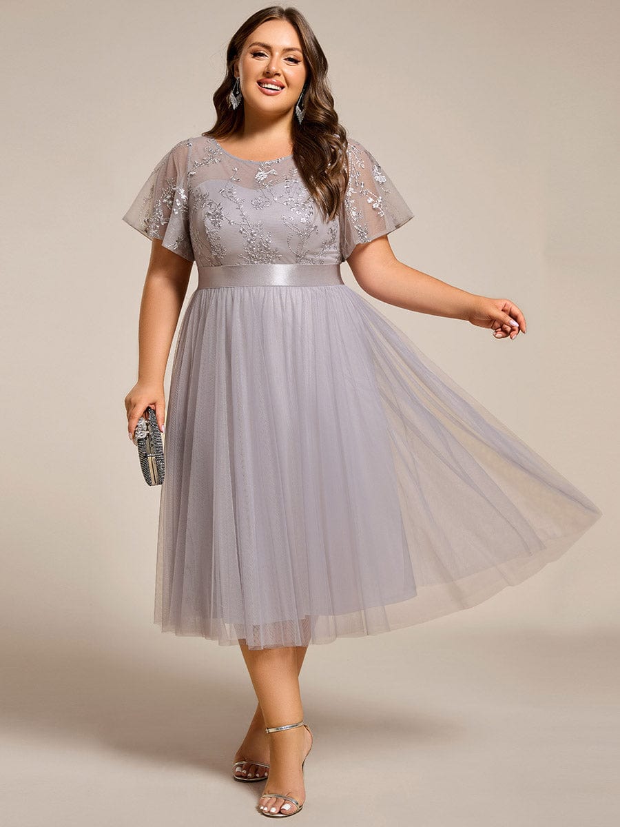 Plus Size Round Neckline Embellished Tulle Midi Bridesmaid Dress