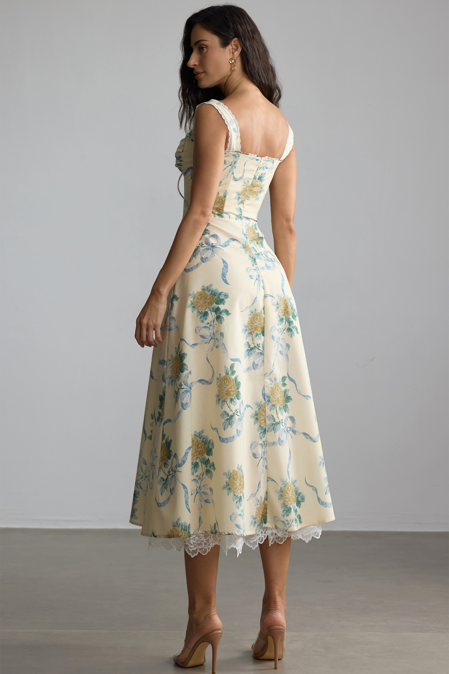 Mabel Floral Print Sweetheart Midi Dress-purelyfable
