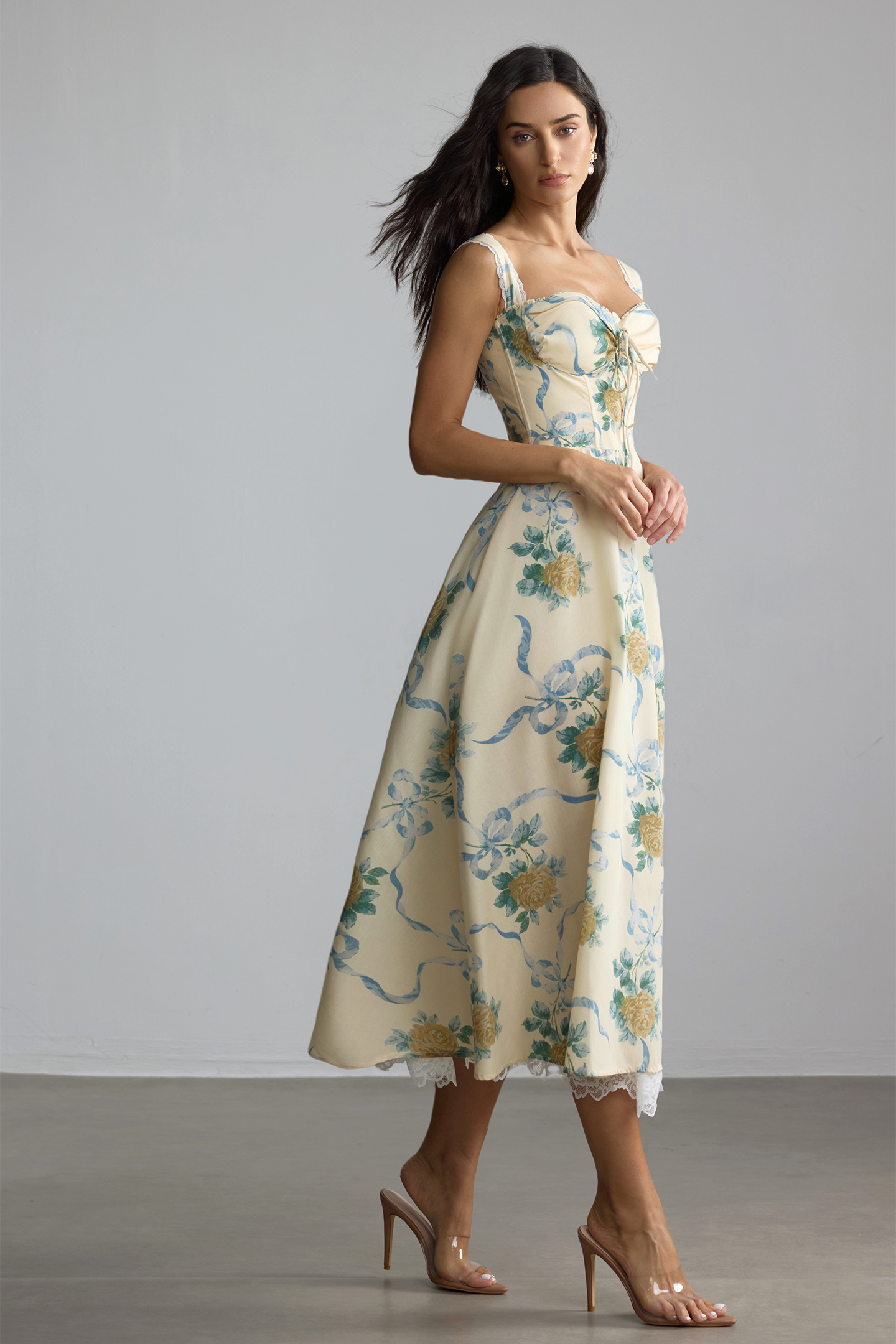 Mabel Floral Print Sweetheart Midi Dress-purelyfable
