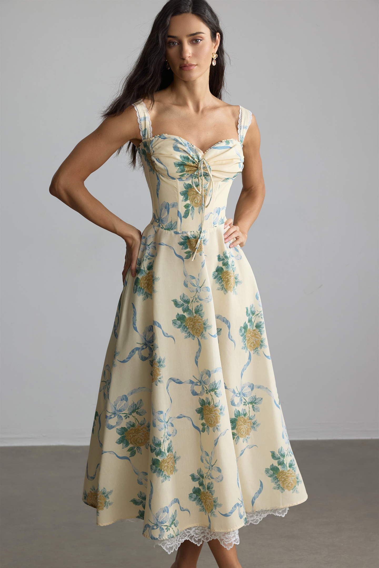 Mabel Floral Print Sweetheart Midi Dress-purelyfable