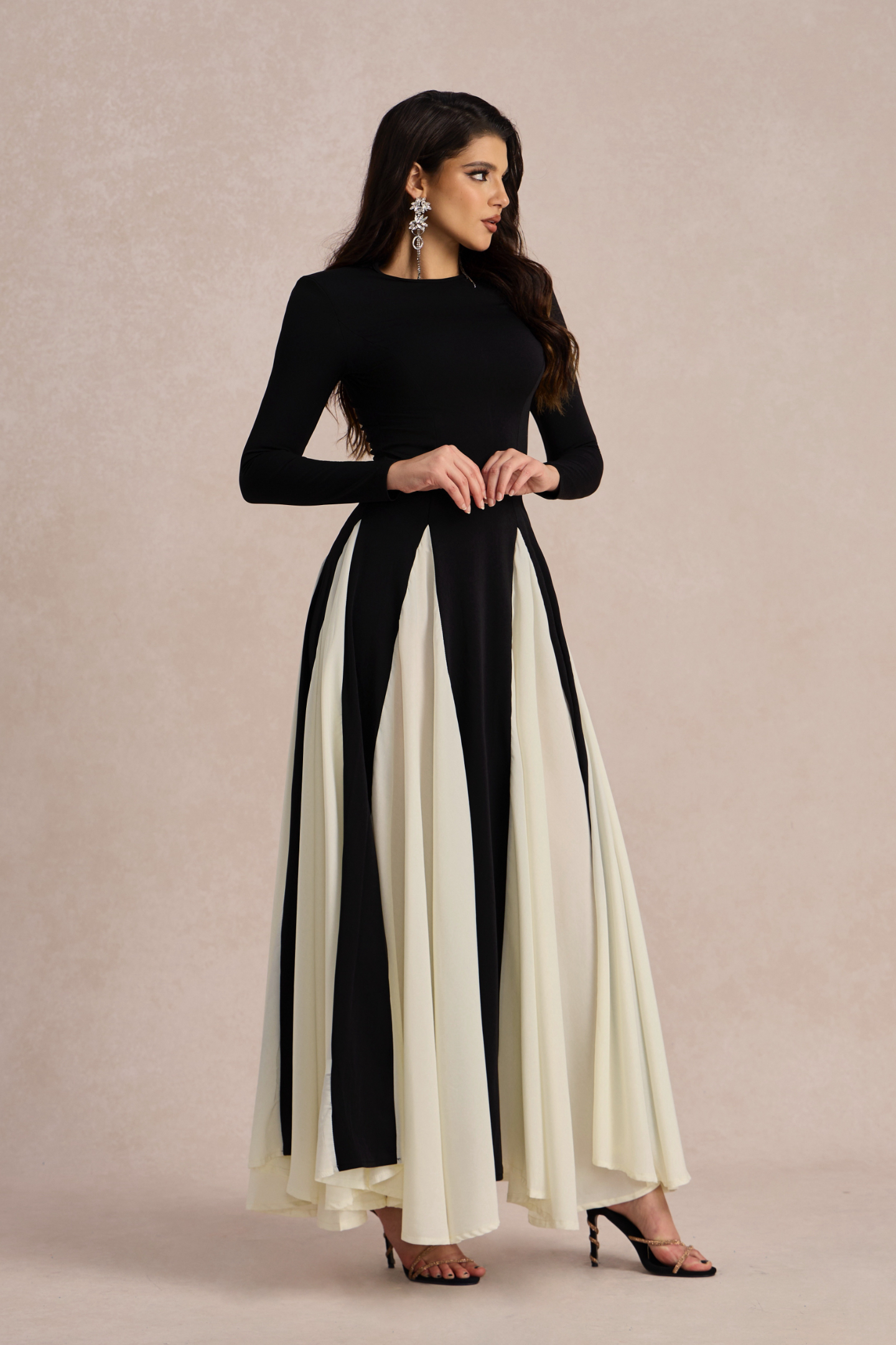Heloise Color Block Long Sleeve Maxi Dress-purelyfable