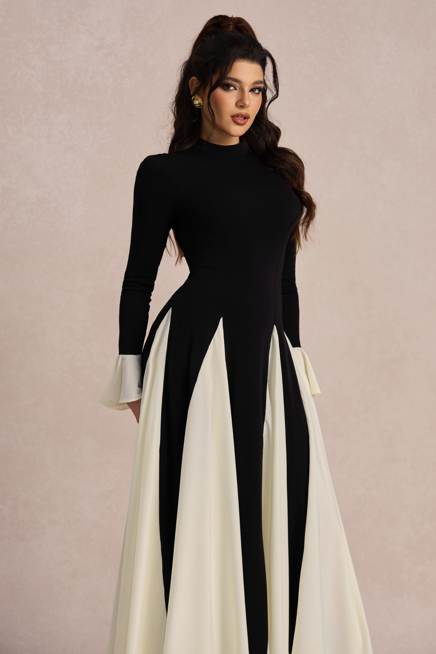 Aurora Color Block Ruffle Maxi Dress-purelyfable