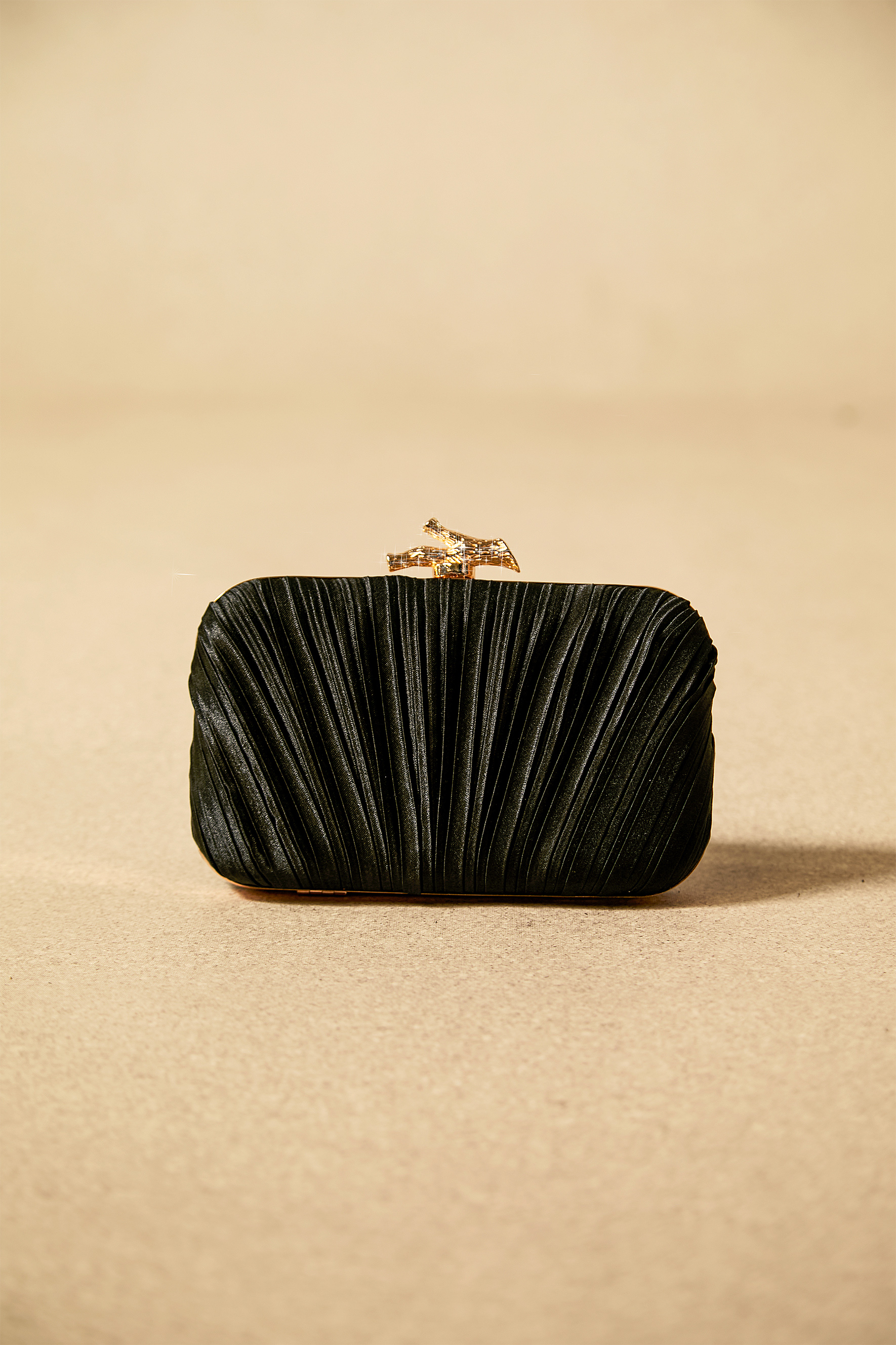 Branch Clasp Texture Clutch-purelyfable