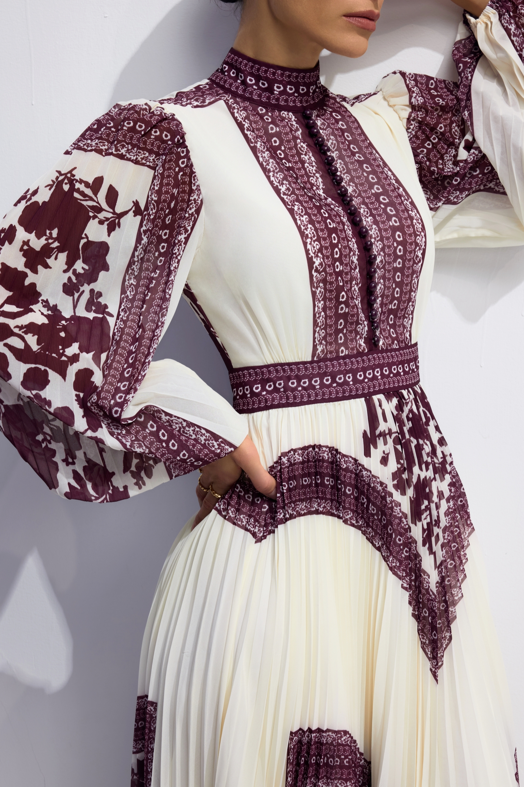 Melvina Floral Print Pleated Maxi Dress-purelyfable