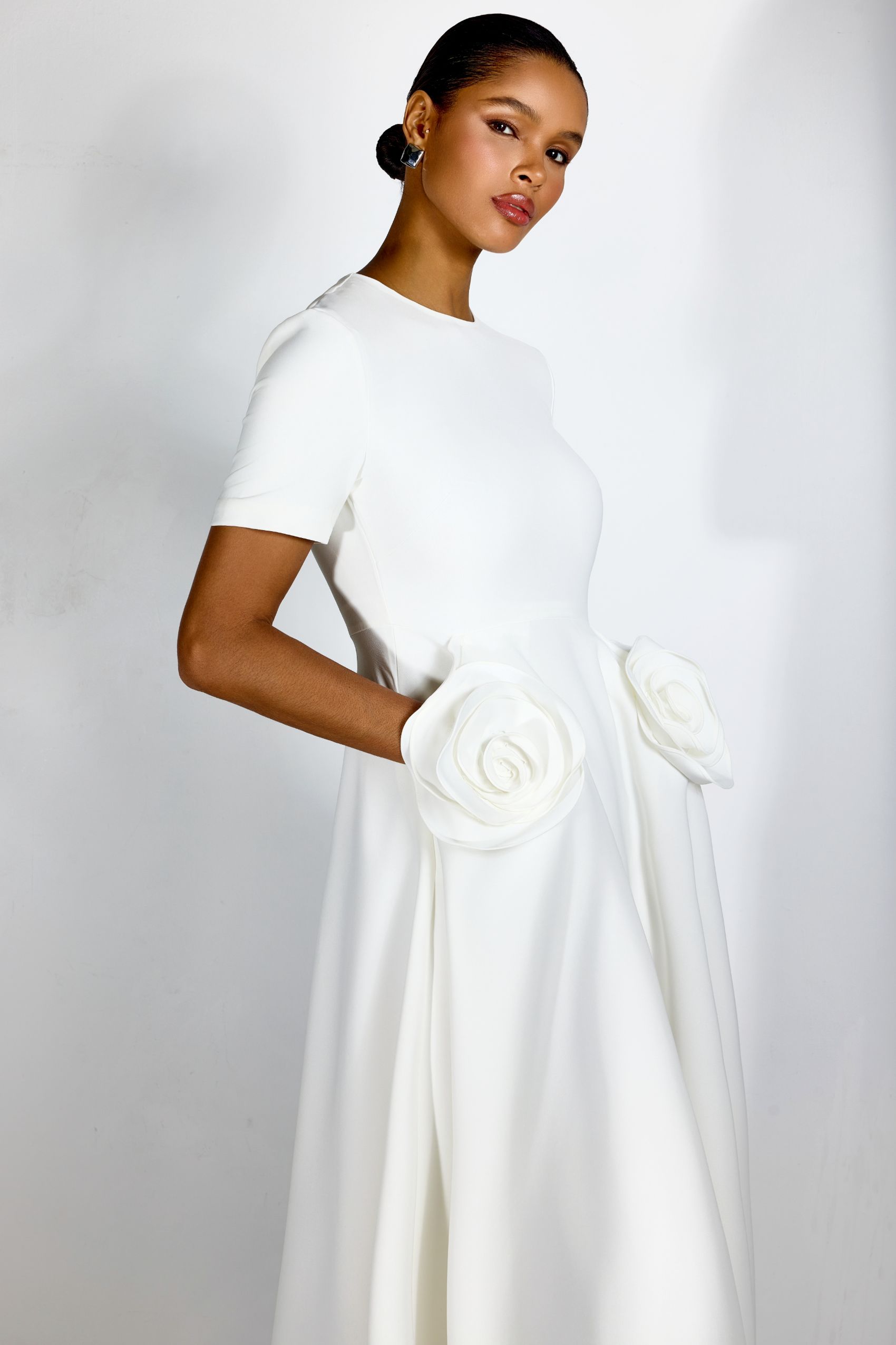 Ava Floral Applique Short Sleeves Midi Dress-purelyfable