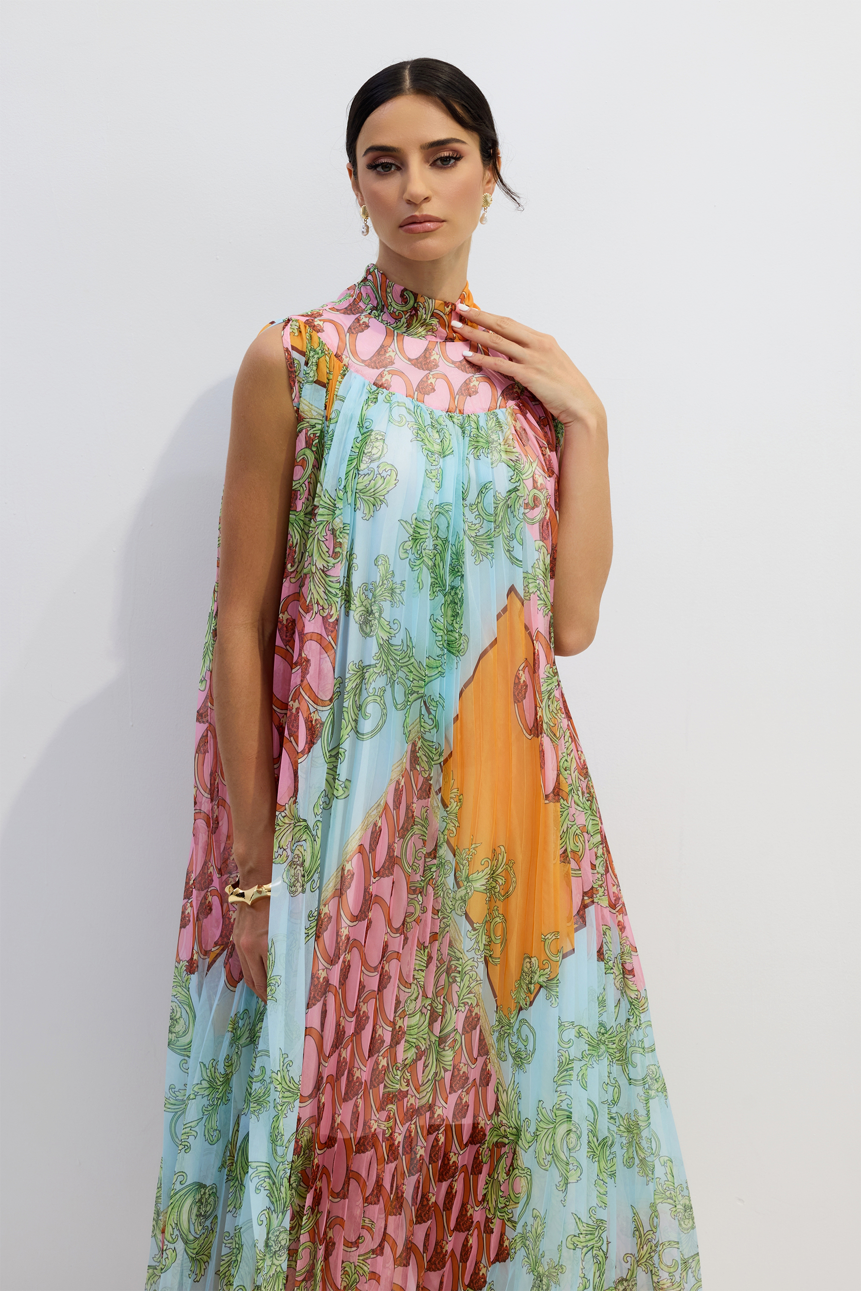 Martha Print Sleeveless Pleated Midi Dress-purelyfable