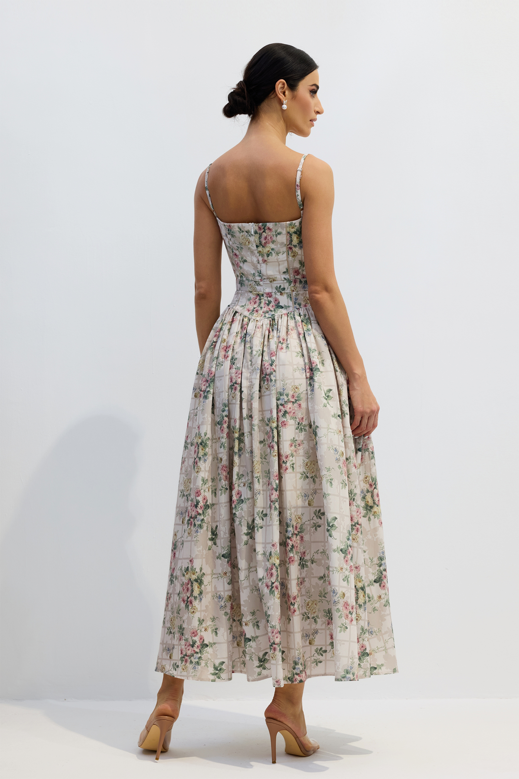 Bella Floral Print Spaghetti Strap Maxi Dress-purelyfable