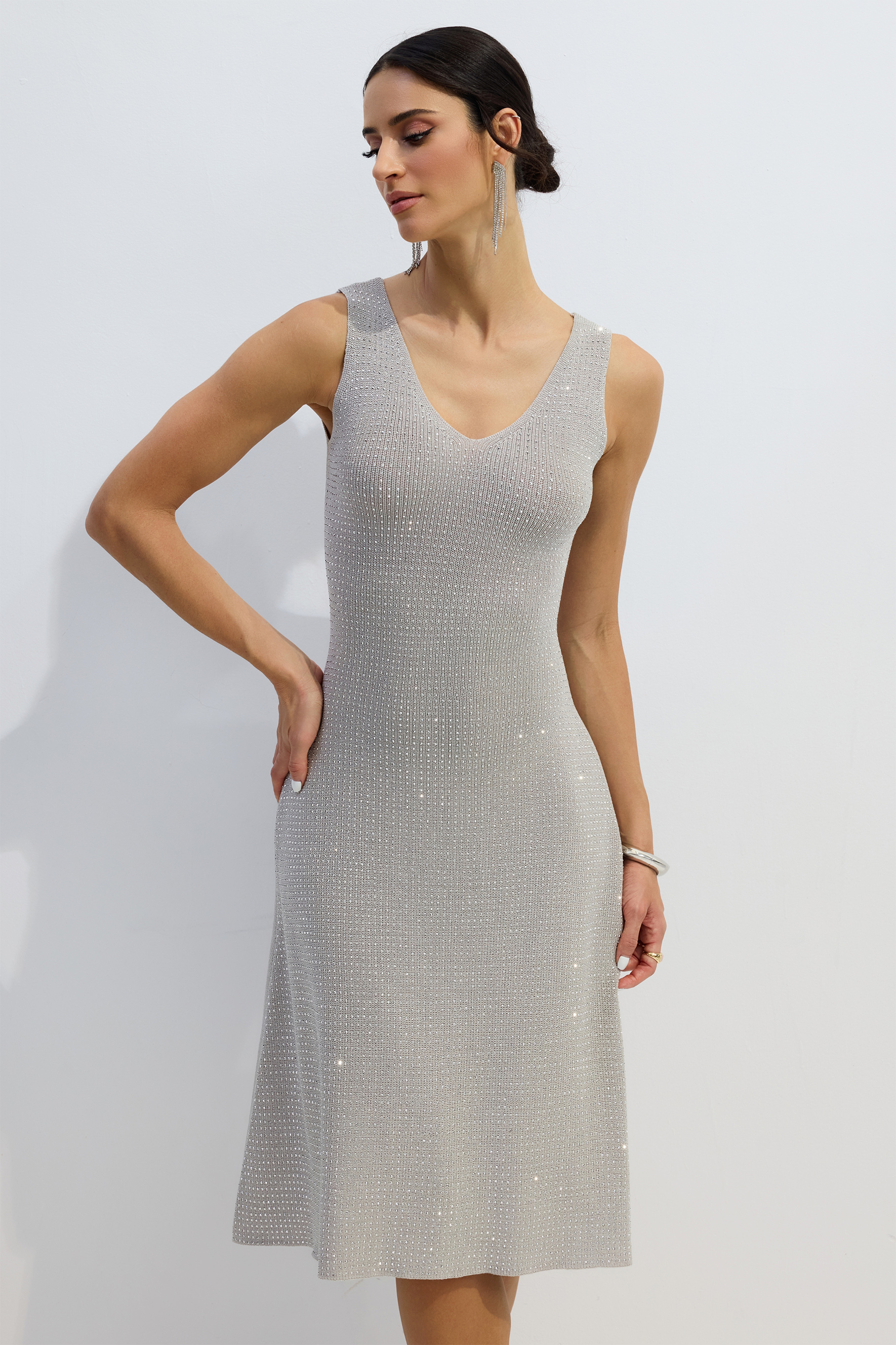 Louisa Rhinestone Embellished Sleeveless Knit Midi Dress-purelyfable