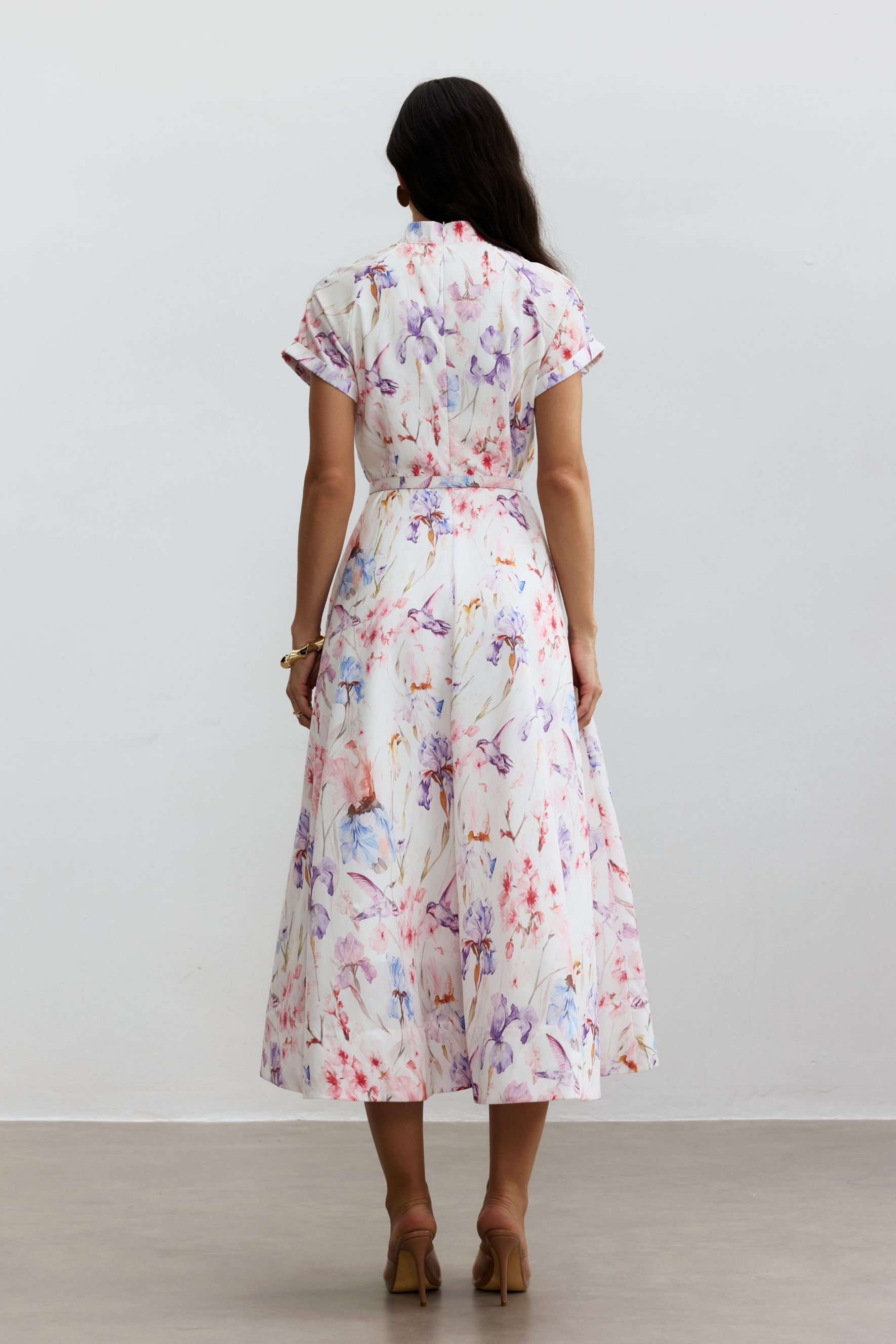 Muriel Floral Print Short Sleeve Midi Dress-purelyfable