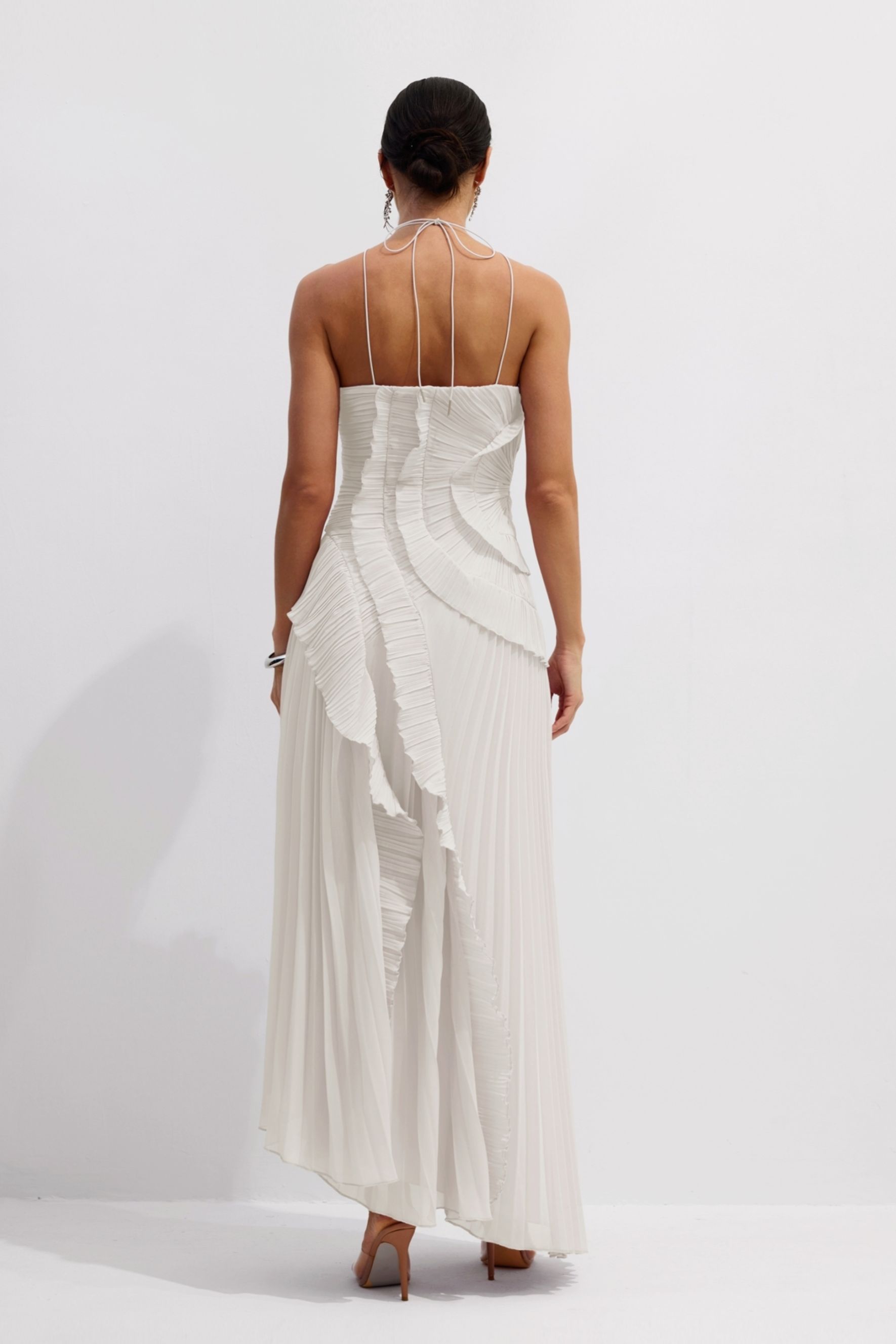Nina Asymmetry Pleated Halterneck Midi Dress-purelyfable