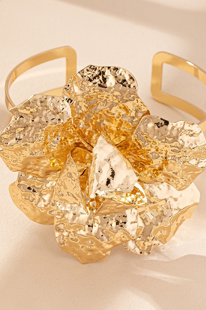 Metal Flower Arm Cuff-purelyfable