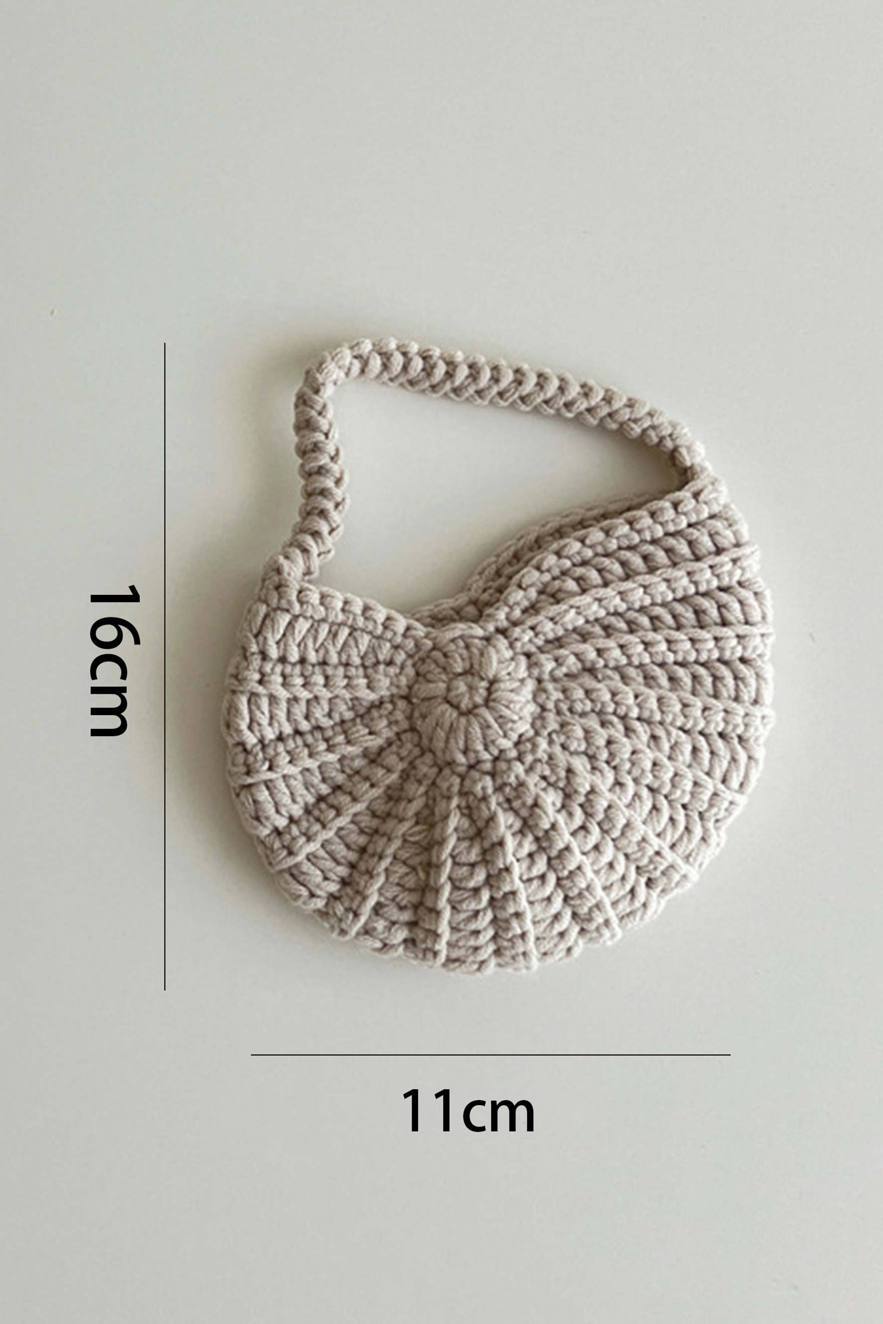 Crochet Sea Shell Handbag-purelyfable