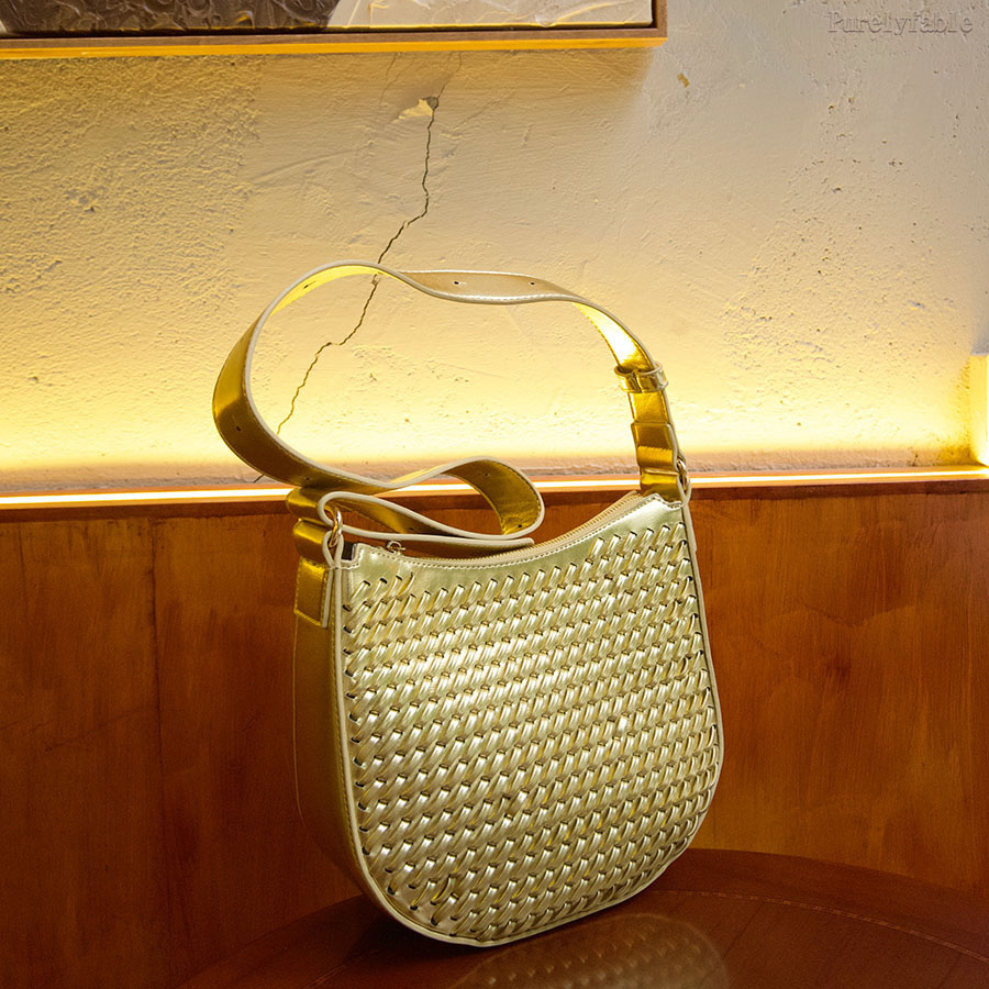 White Shoulder Bag