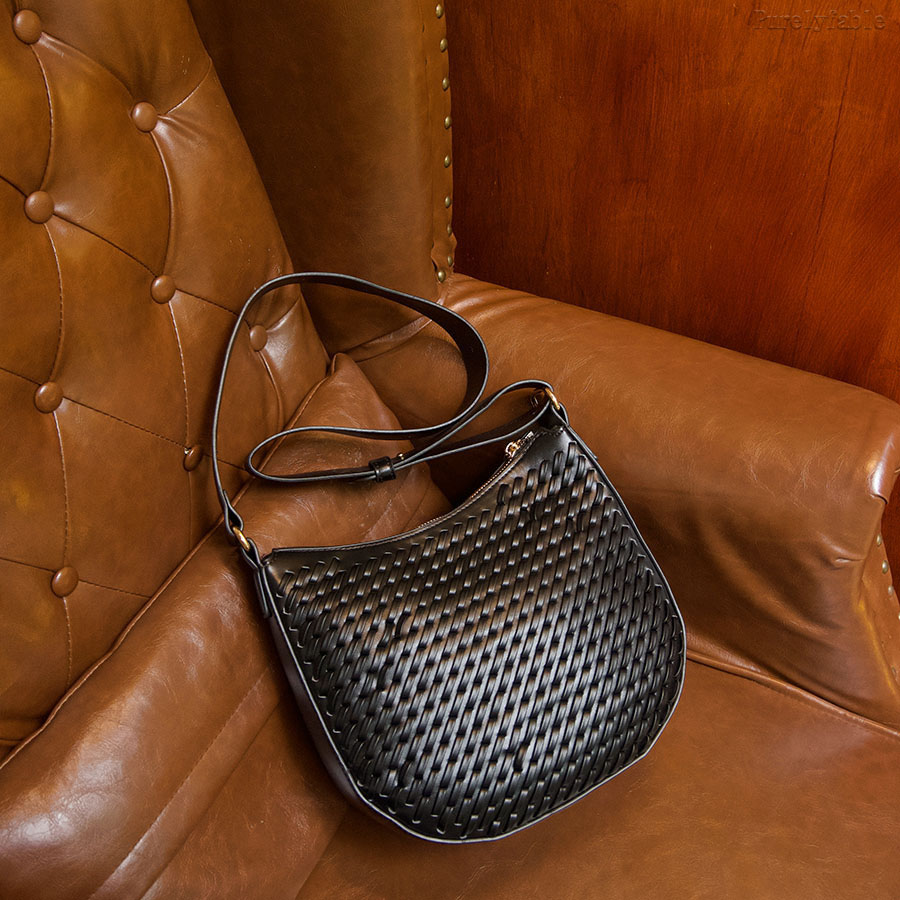 White Shoulder Bag