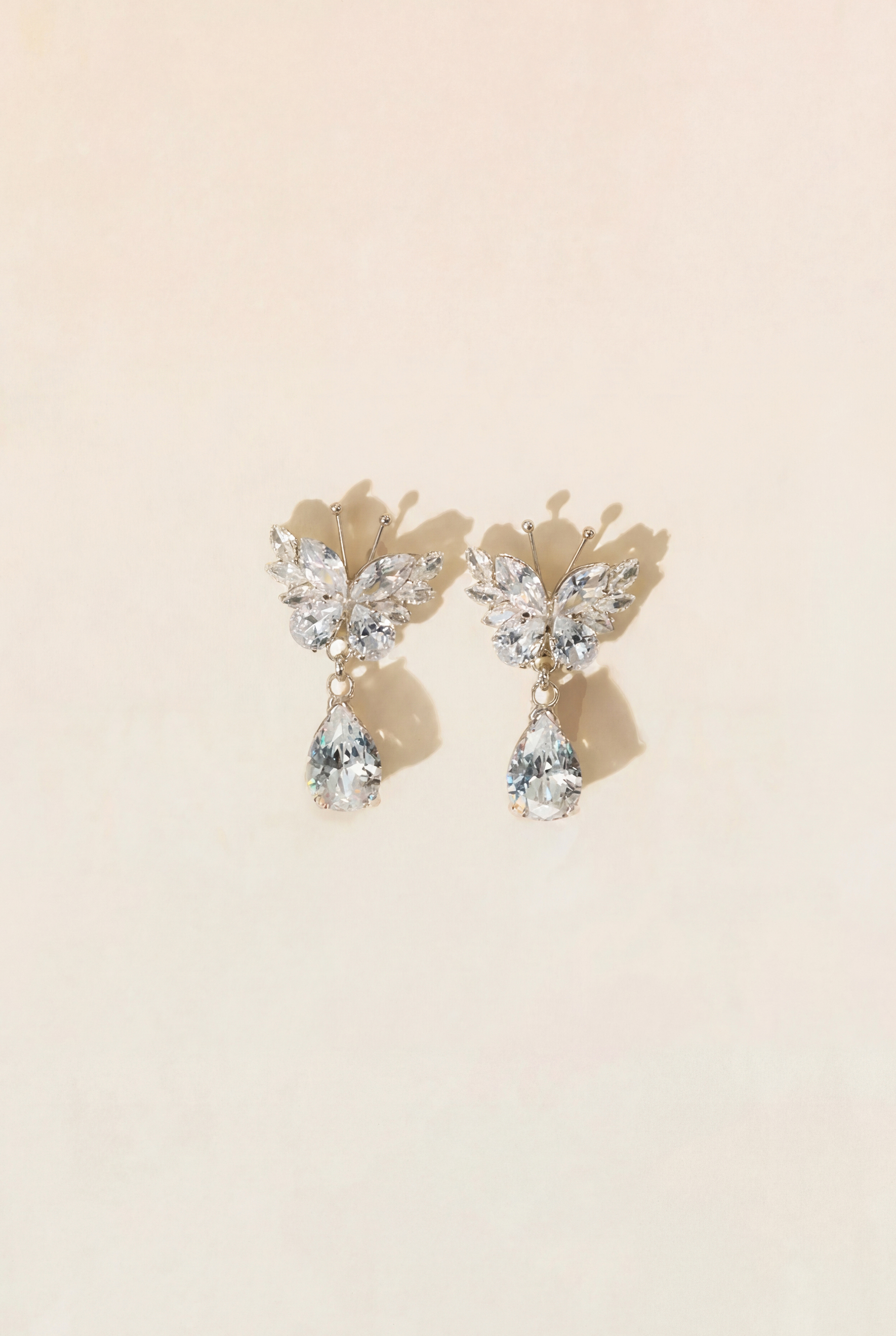 Crystal Butterfly Necklace & Earrings Set-purelyfable