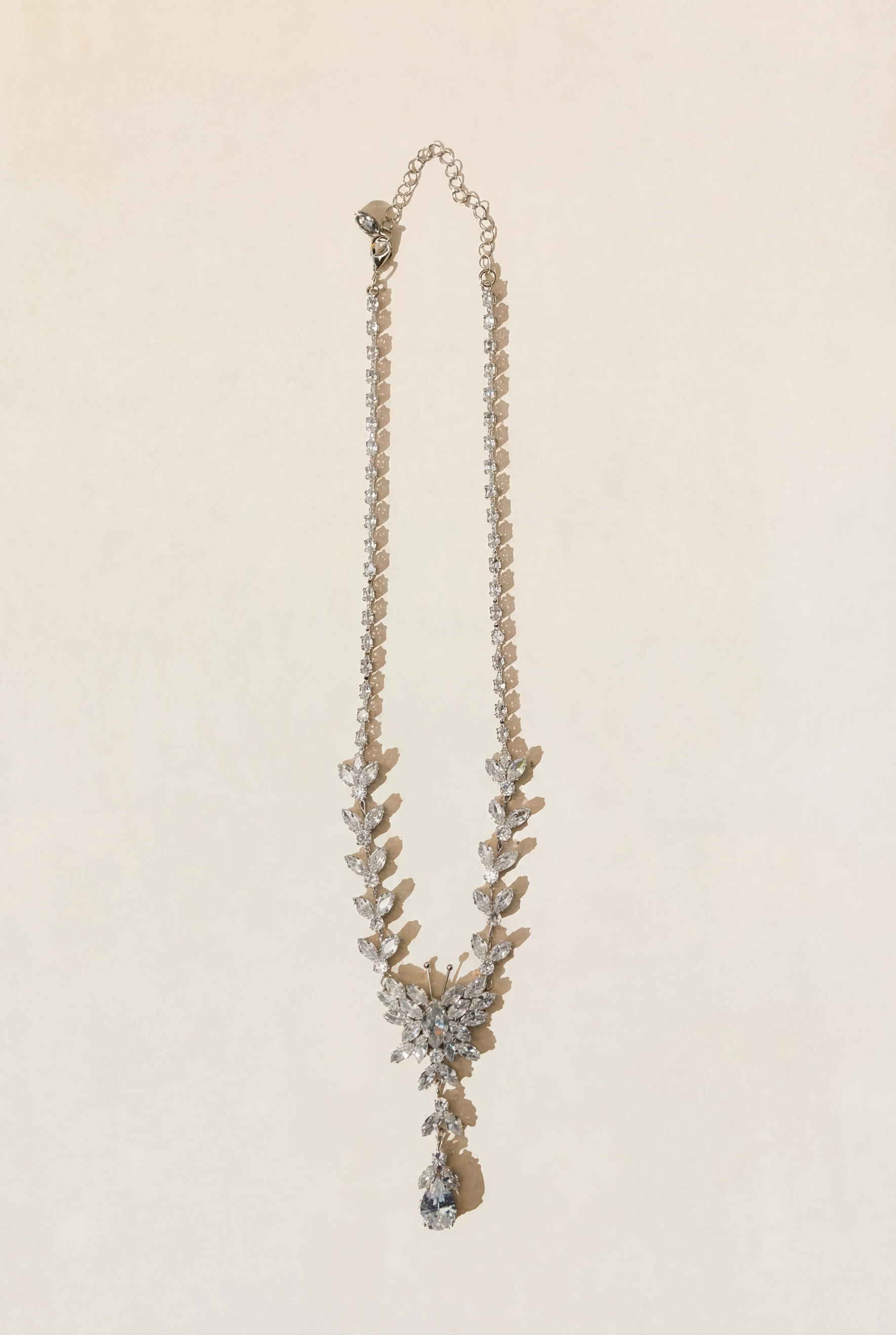Crystal Butterfly Necklace & Earrings Set-purelyfable