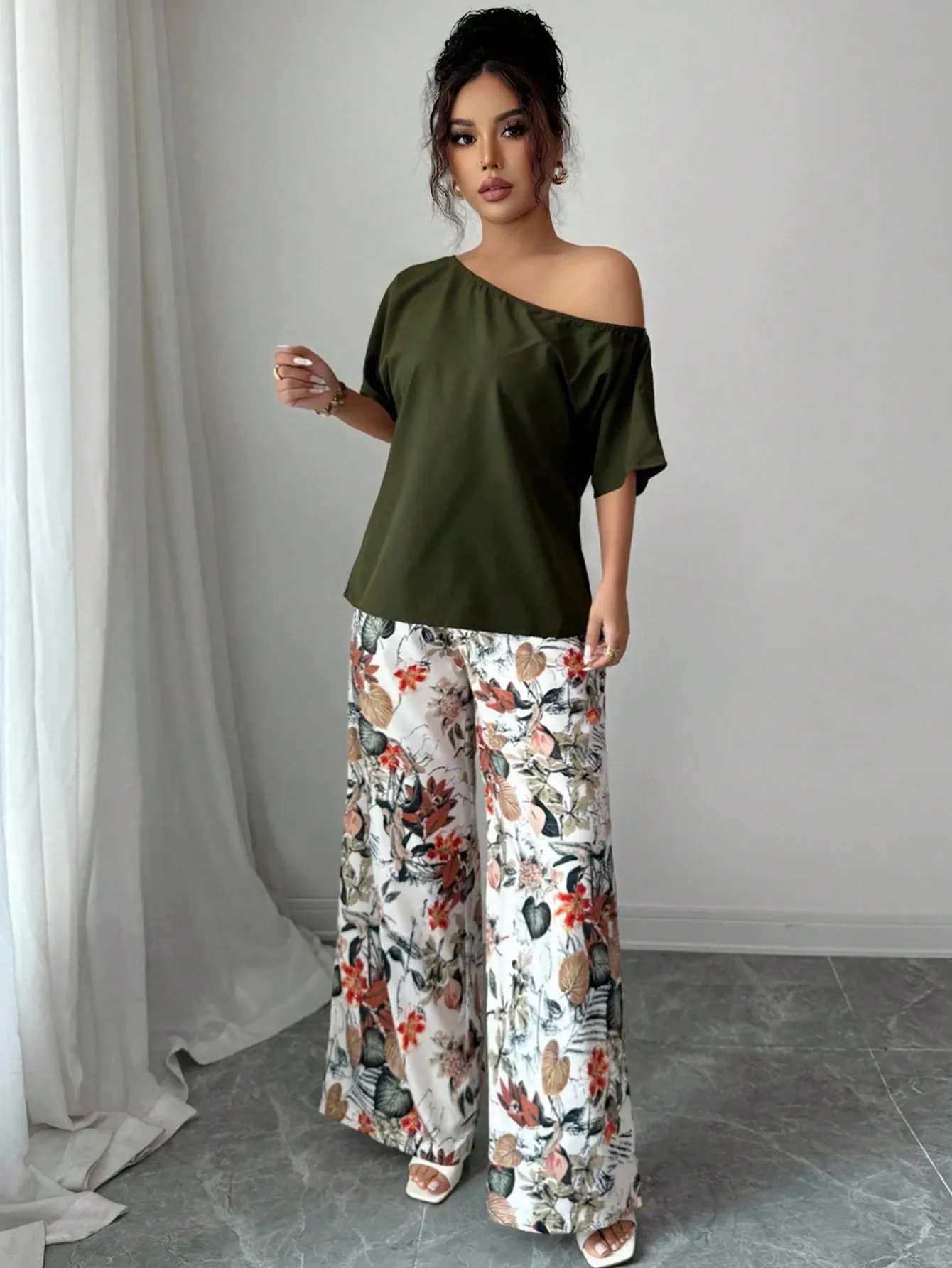 Women Summer Casual Solid Color Asymmetrical Shoulder Top And Floral Print Pants Set